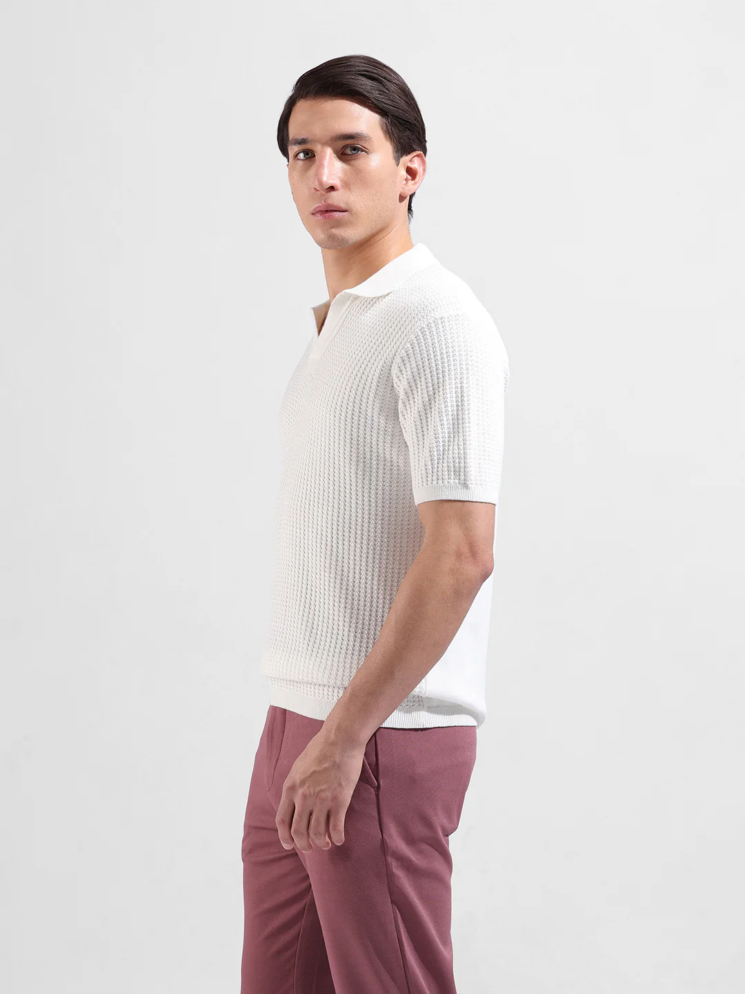 Men's White Slim Fit Solid Flat Knit T-Shirt - Image 4