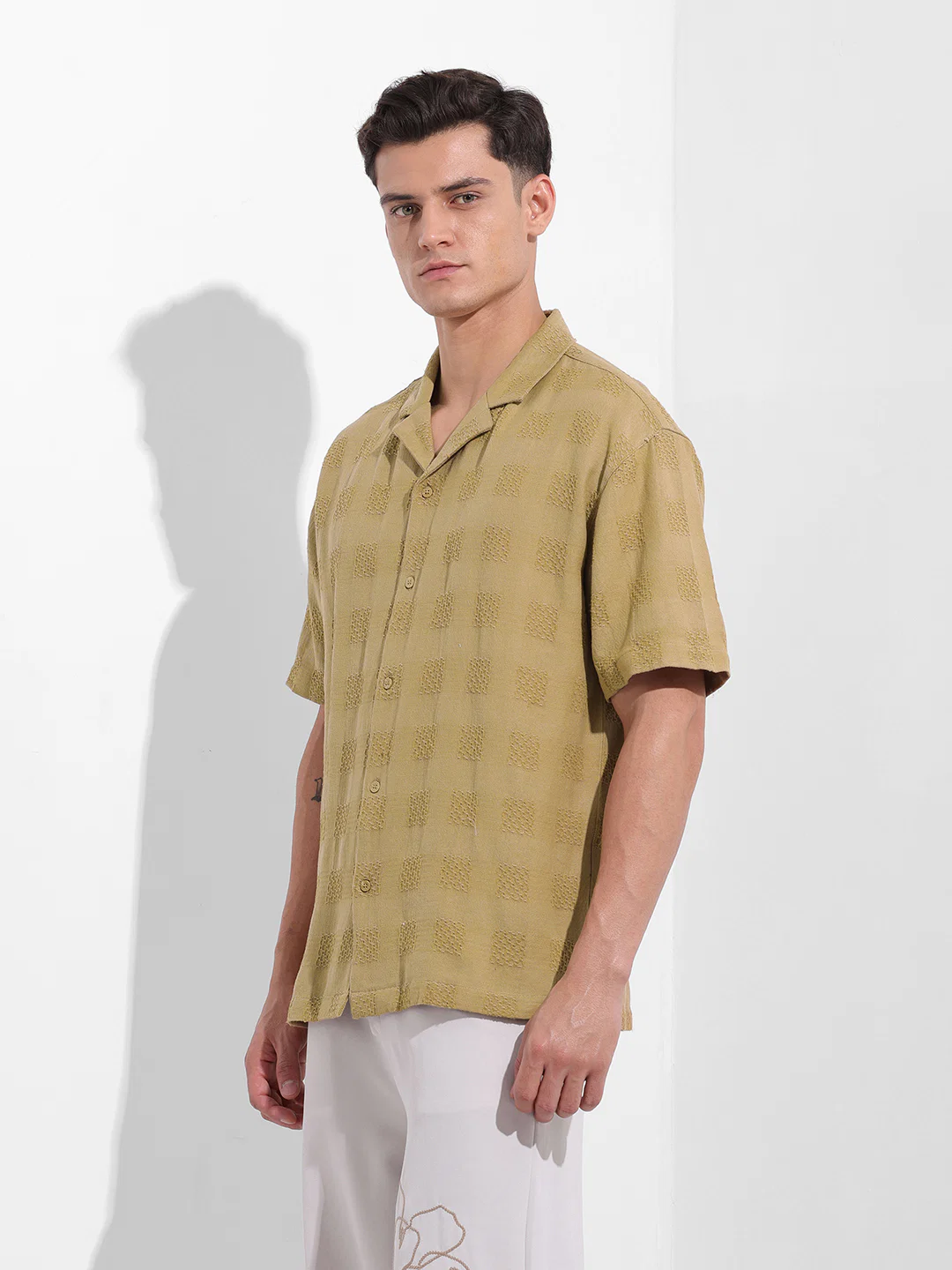 Men's Khaki Relaxed Fit Textured Resort Shirt - Image 2