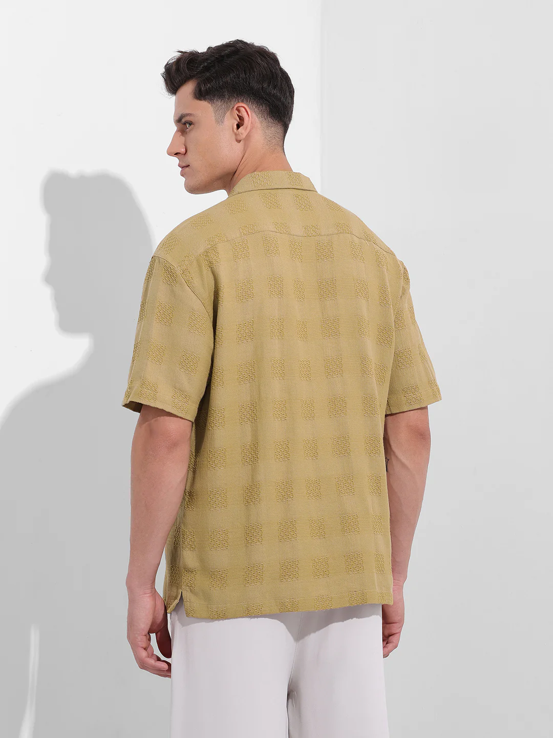 Men's Khaki Relaxed Fit Textured Resort Shirt - Image 4