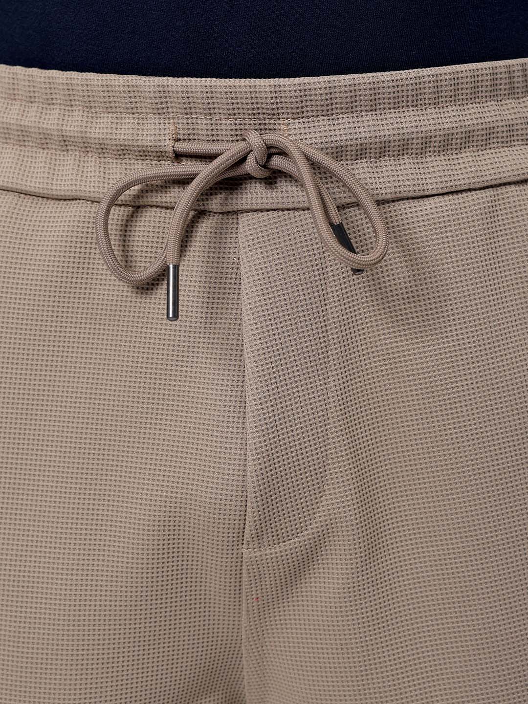 Men's Elmwood Relaxed Fit Textured Utility Shorts - Image 6