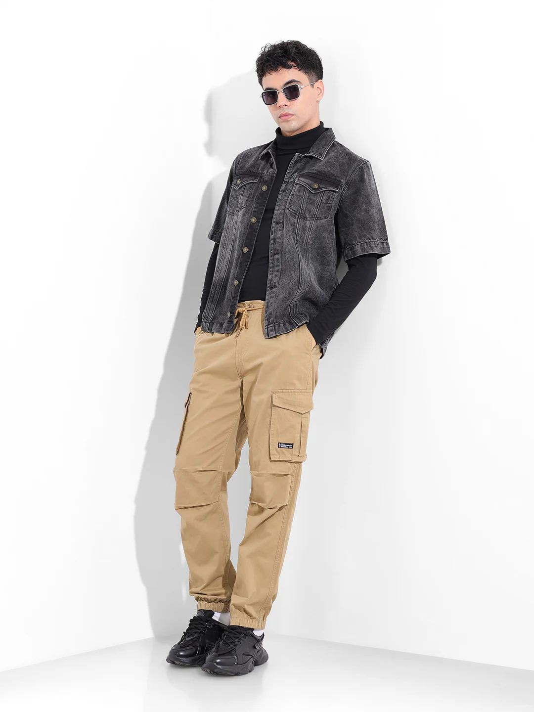 Men's Khaki Relaxed Fit Solid Utility Cargo - Image 7