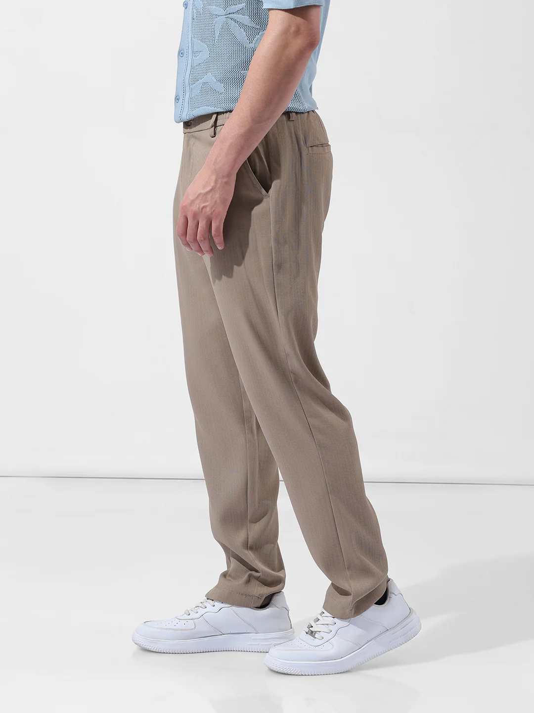 Men's Elmwood Regular Fit Solid Casual Trouser - Image 2