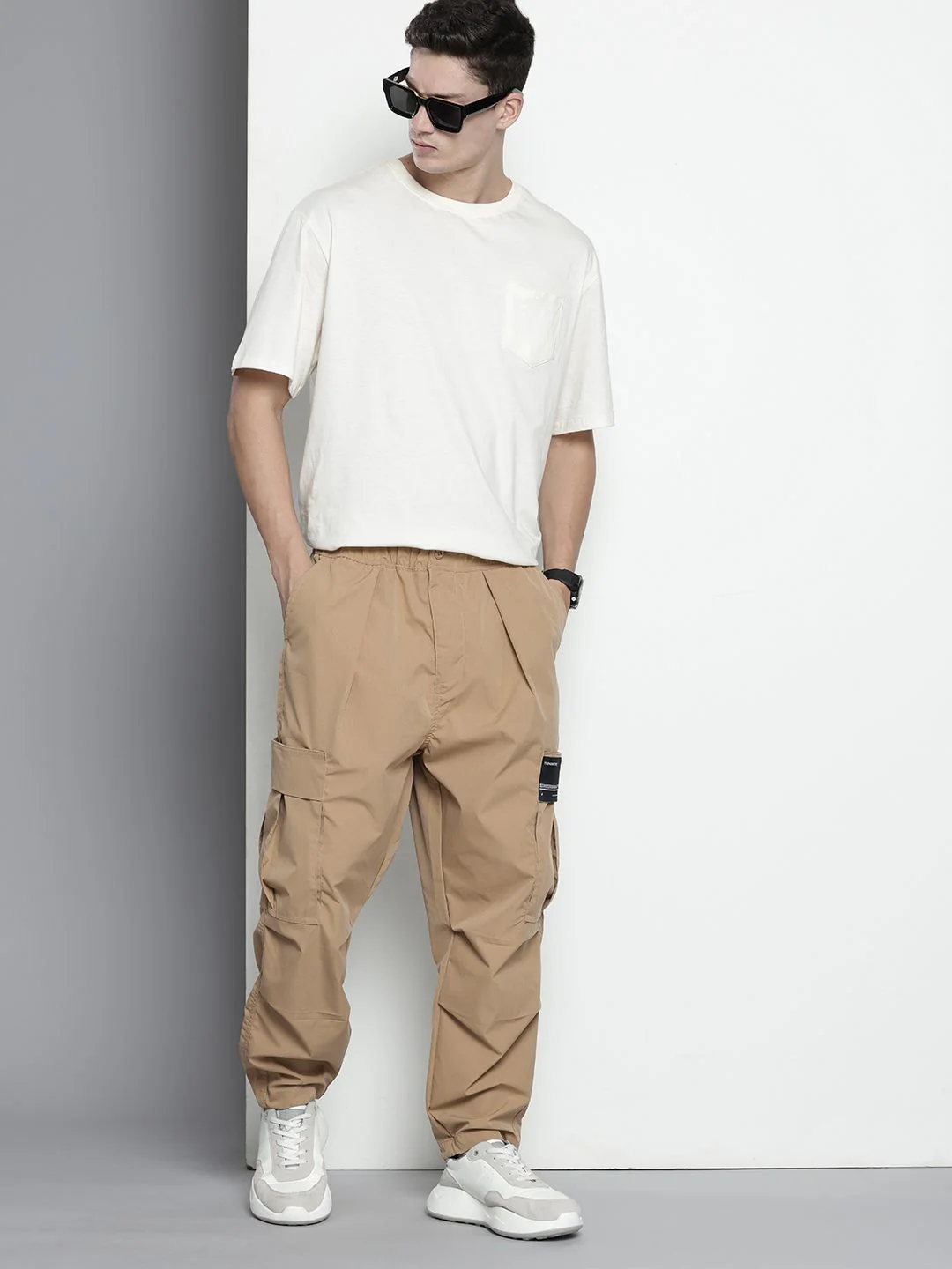Men's Khaki Loose Fit Textured Utility Cargo - Image 3