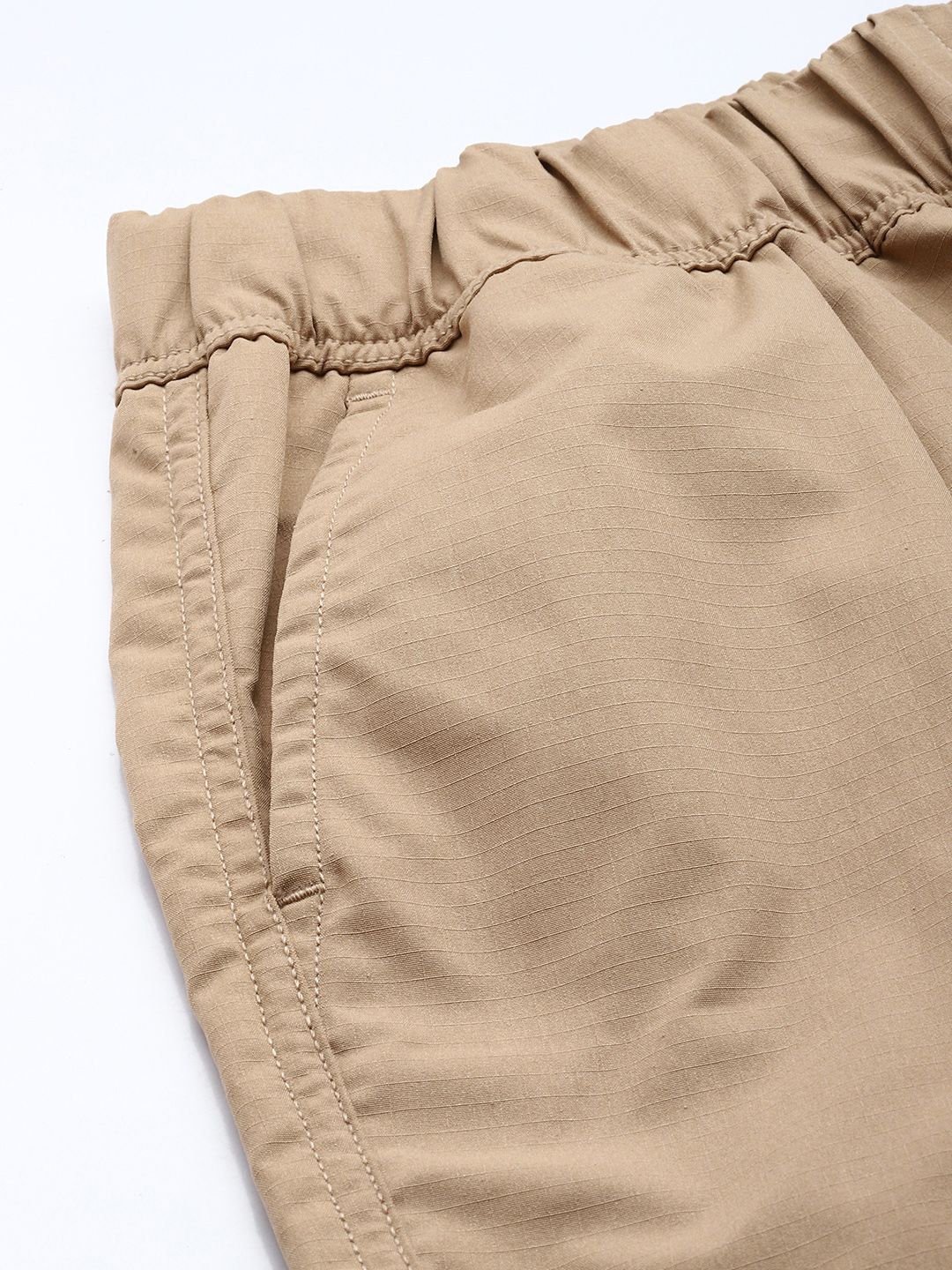 Men's Khaki Loose Fit Textured Utility Cargo - Image 6
