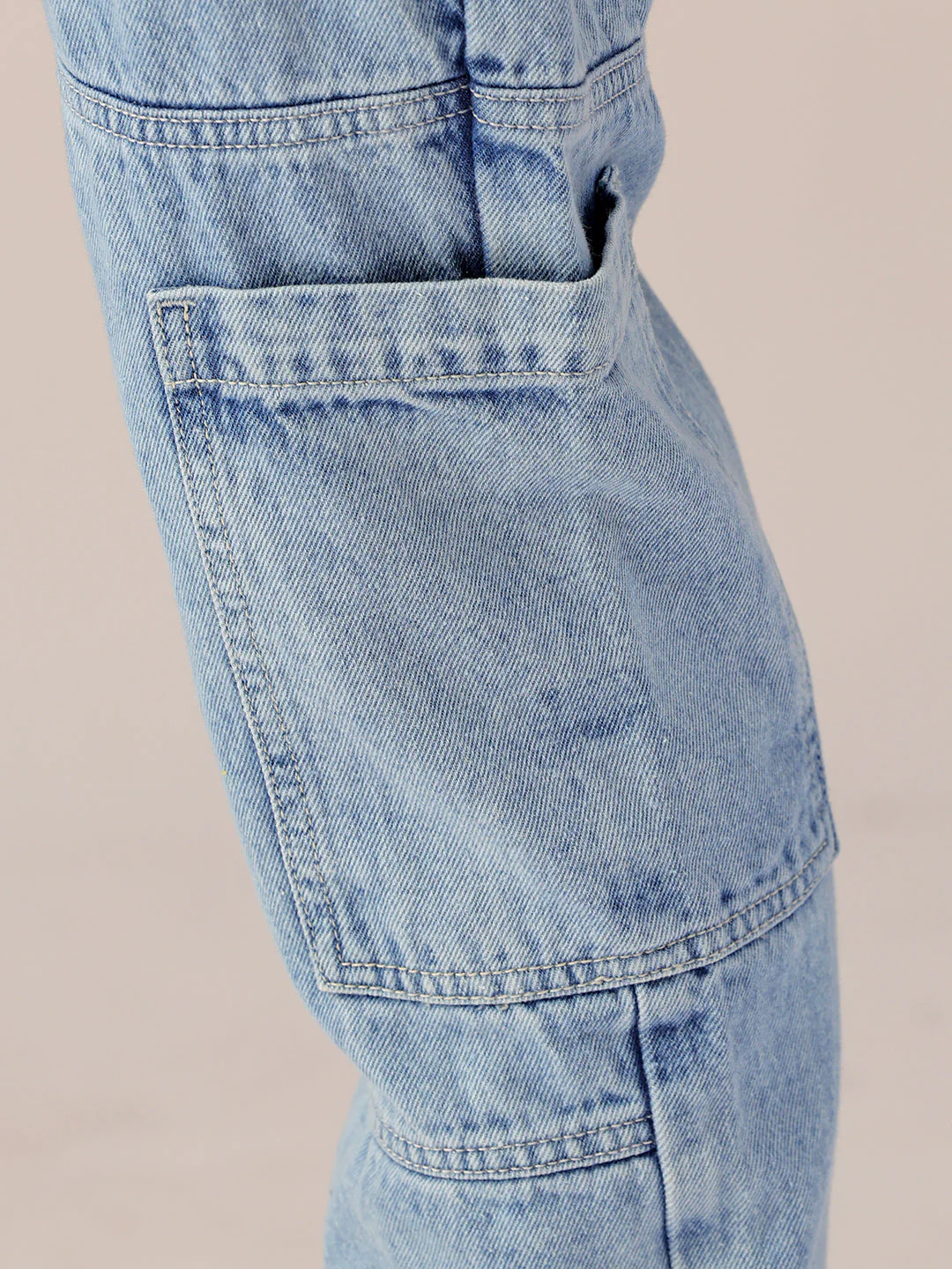Men's Light Blue Dad Fit Solid Utility Jeans - Image 8