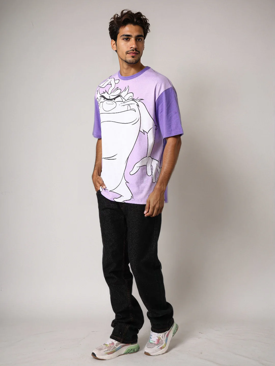 Men's Purple Boxy Fit Character Looney Tunes  Printed Crew Neck T-Shirt - Image 6