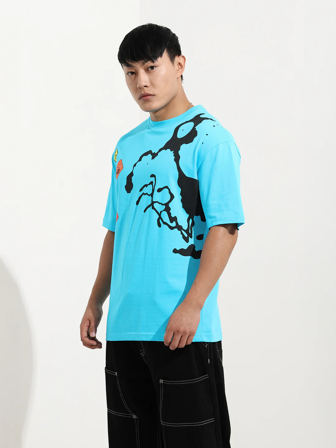 Men's Blue Boxy Fit Character Looney Tunes  Printed Crew Neck T-Shirt - Image 3