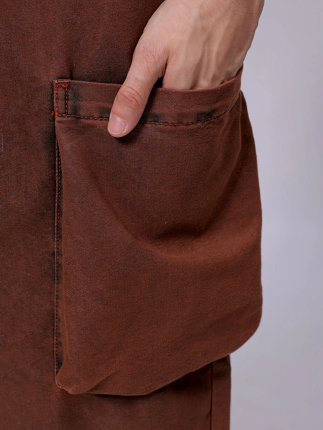 Men's Sepia Relaxed Fit Solid Utility Jeans - Image 7