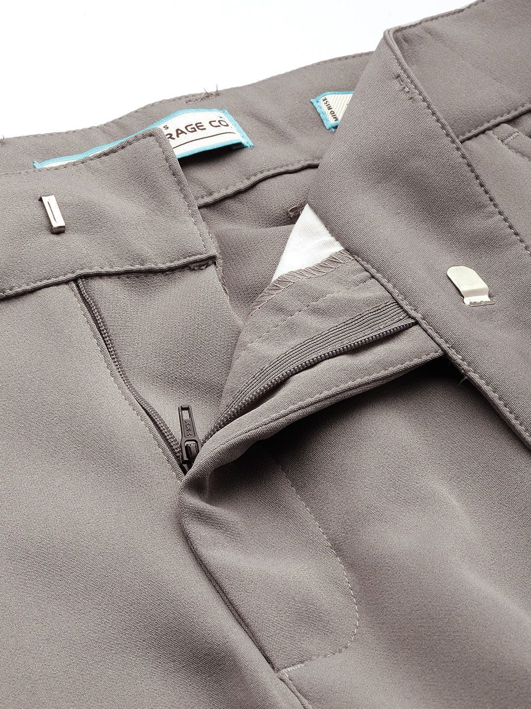 Men's Cloud Grey Loose Fit Solid Casual Trouser - Image 5