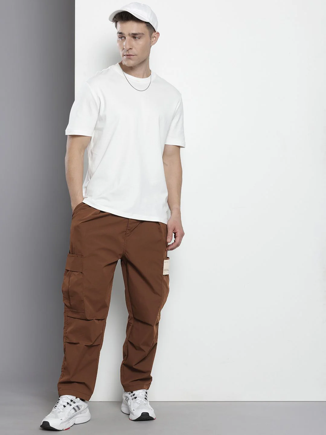 Men's Sepia Loose Fit Textured Utility Cargo - Image 4