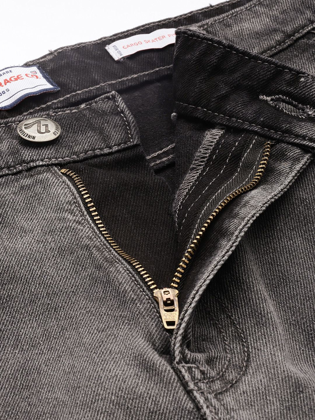 Men's Washed Black Regular Fit Solid Utility Jeans - Image 5