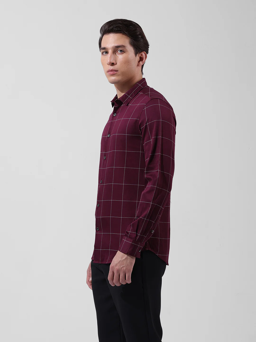 Men's Maroon Slim Fit Checked Casual Shirt - Image 2