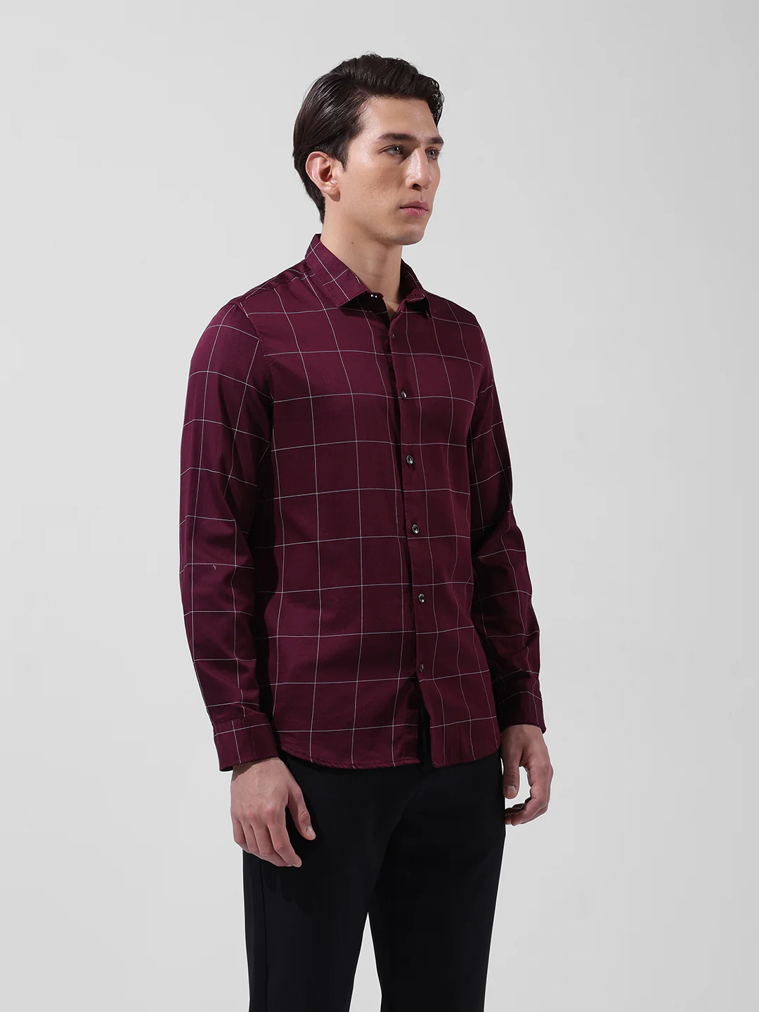Men's Maroon Slim Fit Checked Casual Shirt - Image 3
