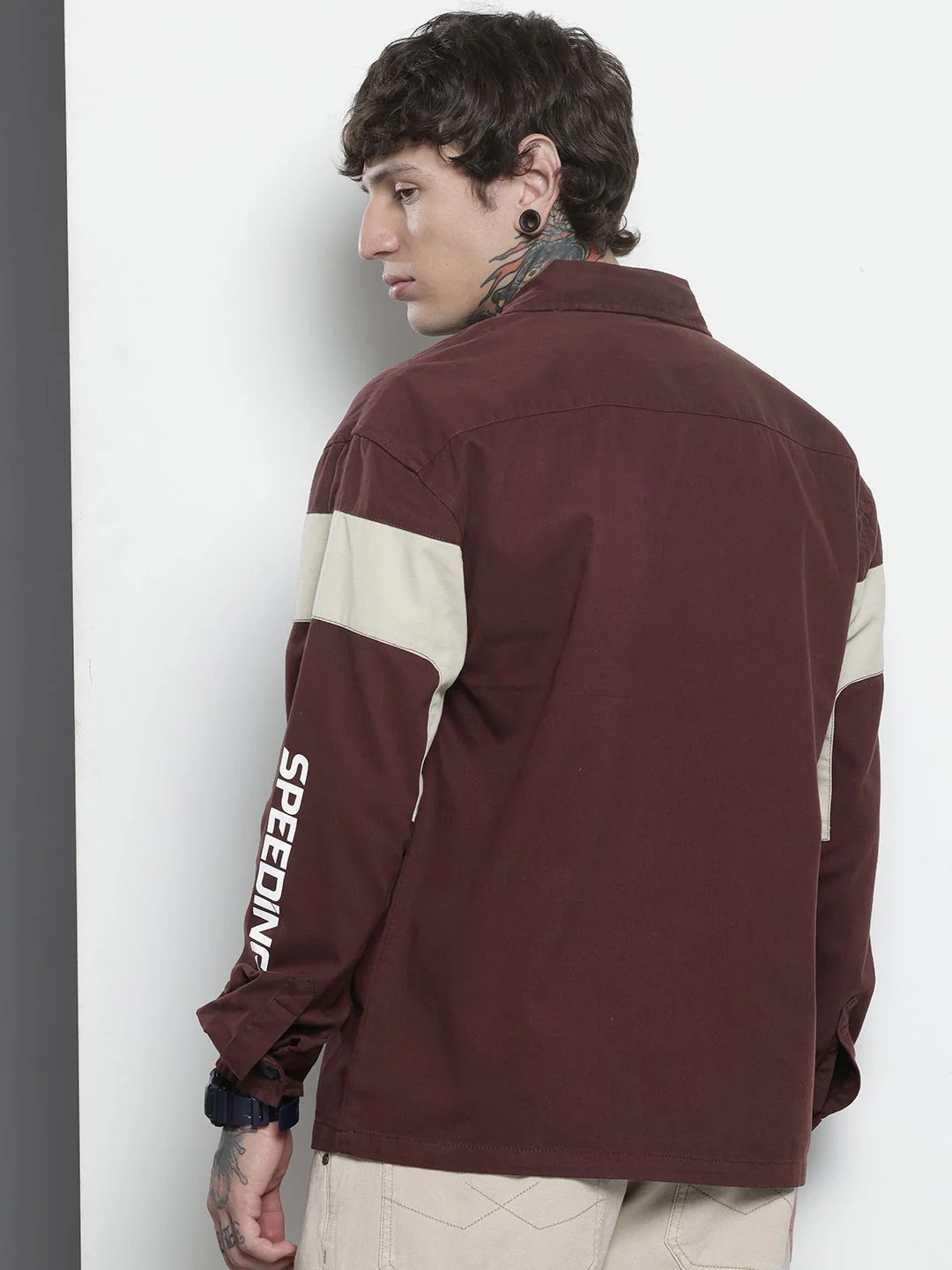 Men's Maroon Regular Fit Graphic Printed Casual Shirt - Image 3