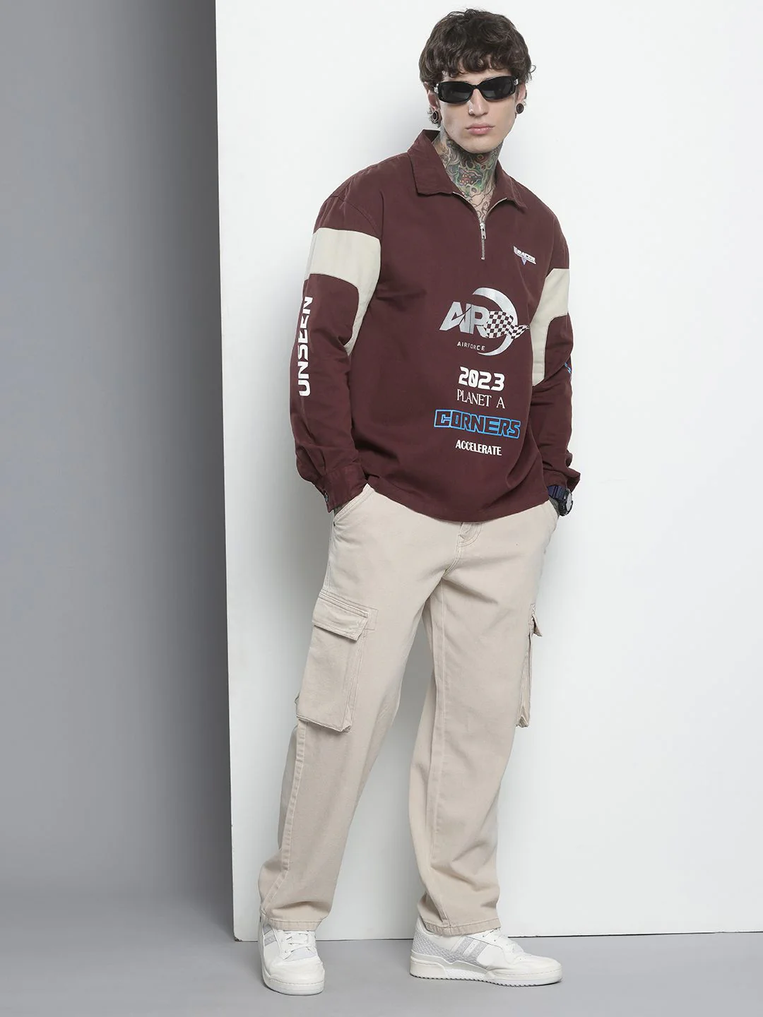 Men's Maroon Regular Fit Graphic Printed Casual Shirt - Image 4
