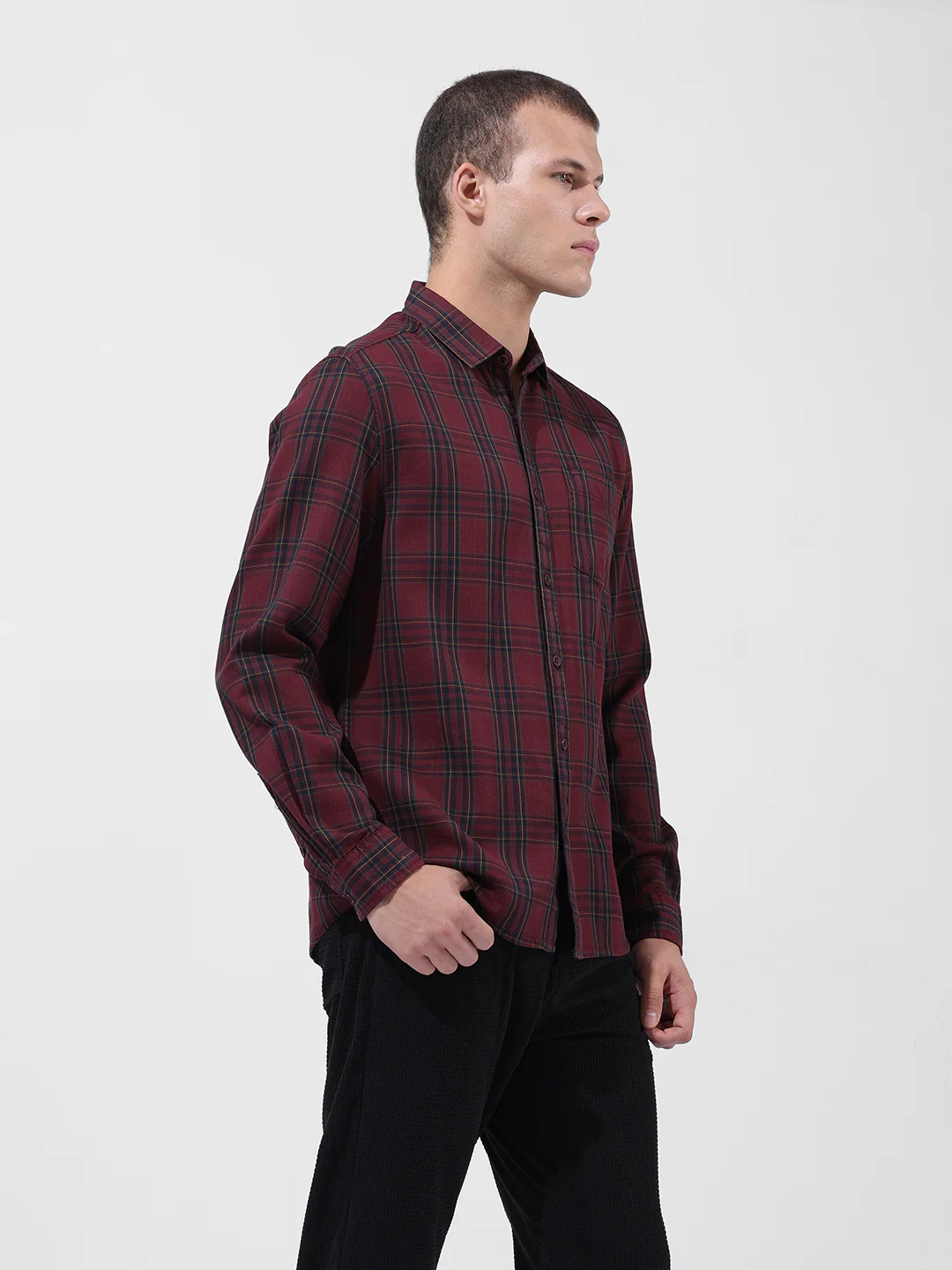 Men's Wine Slim Fit Checked Casual Shirt - Image 3