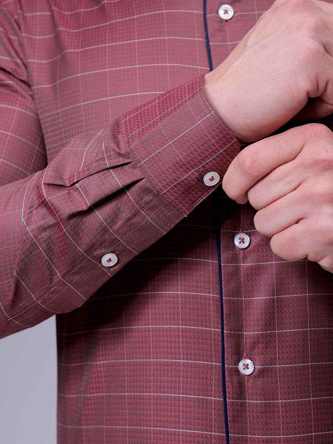 Men's Maroon Slim Fit Checked Formal Shirt - Image 7