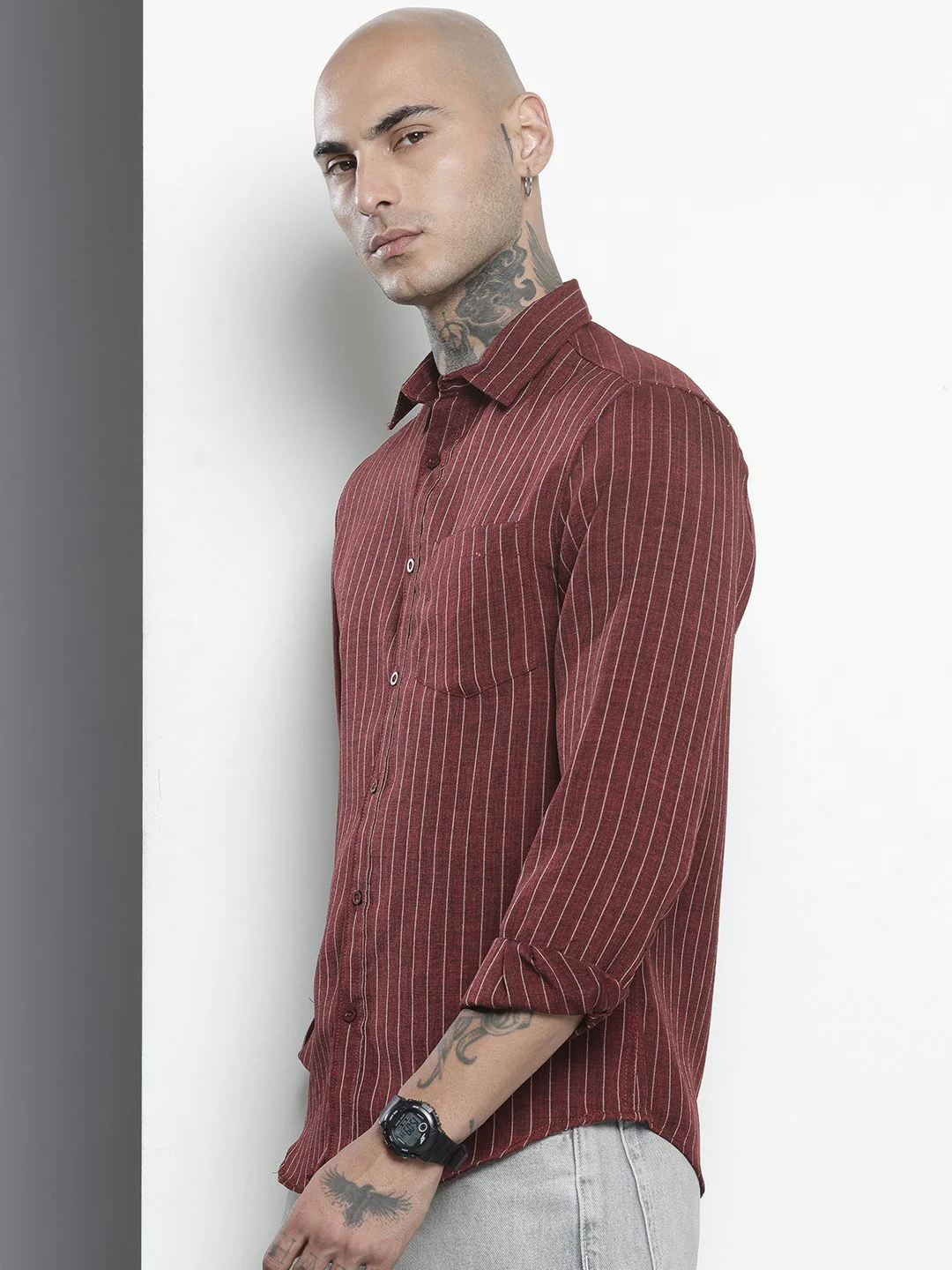 Men's Maroon Slim Fit Striped Casual Shirt - Image 2