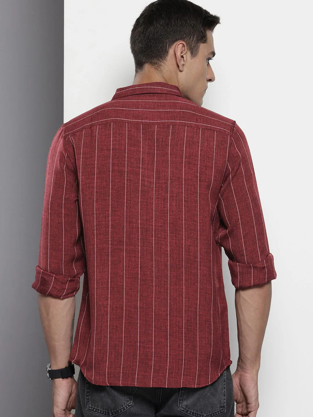 Men's Maroon Slim Fit Striped Casual Shirt - Image 3