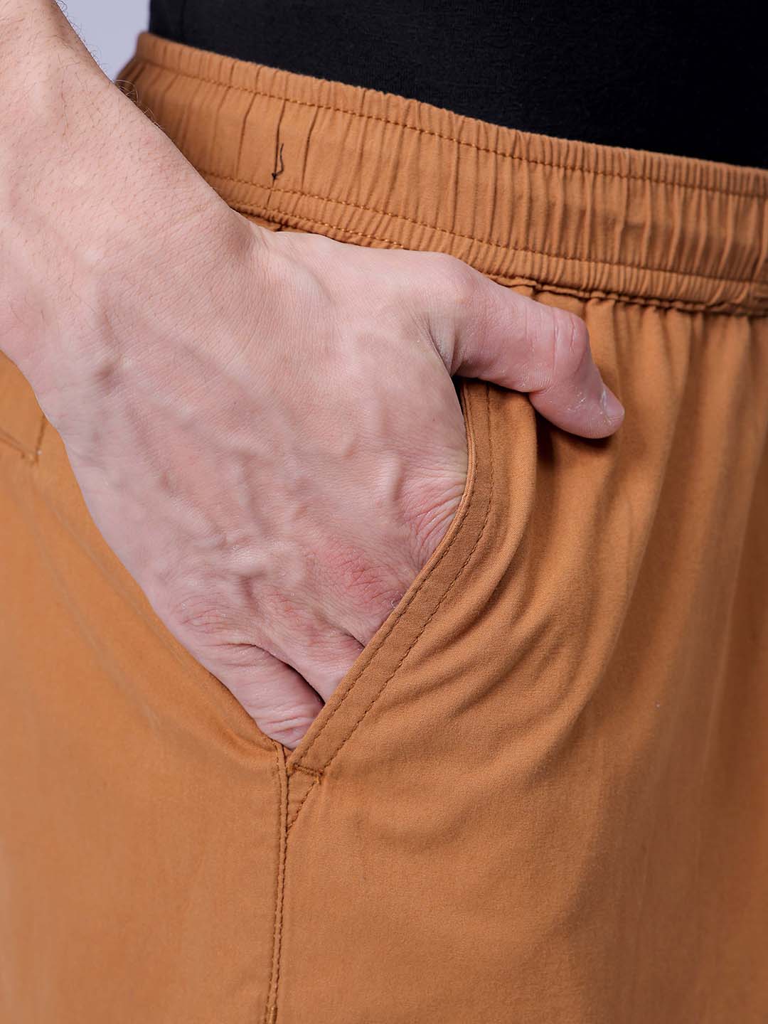 Men's Dark Mustard Relaxed Fit Solid Utility Cargo - Image 7