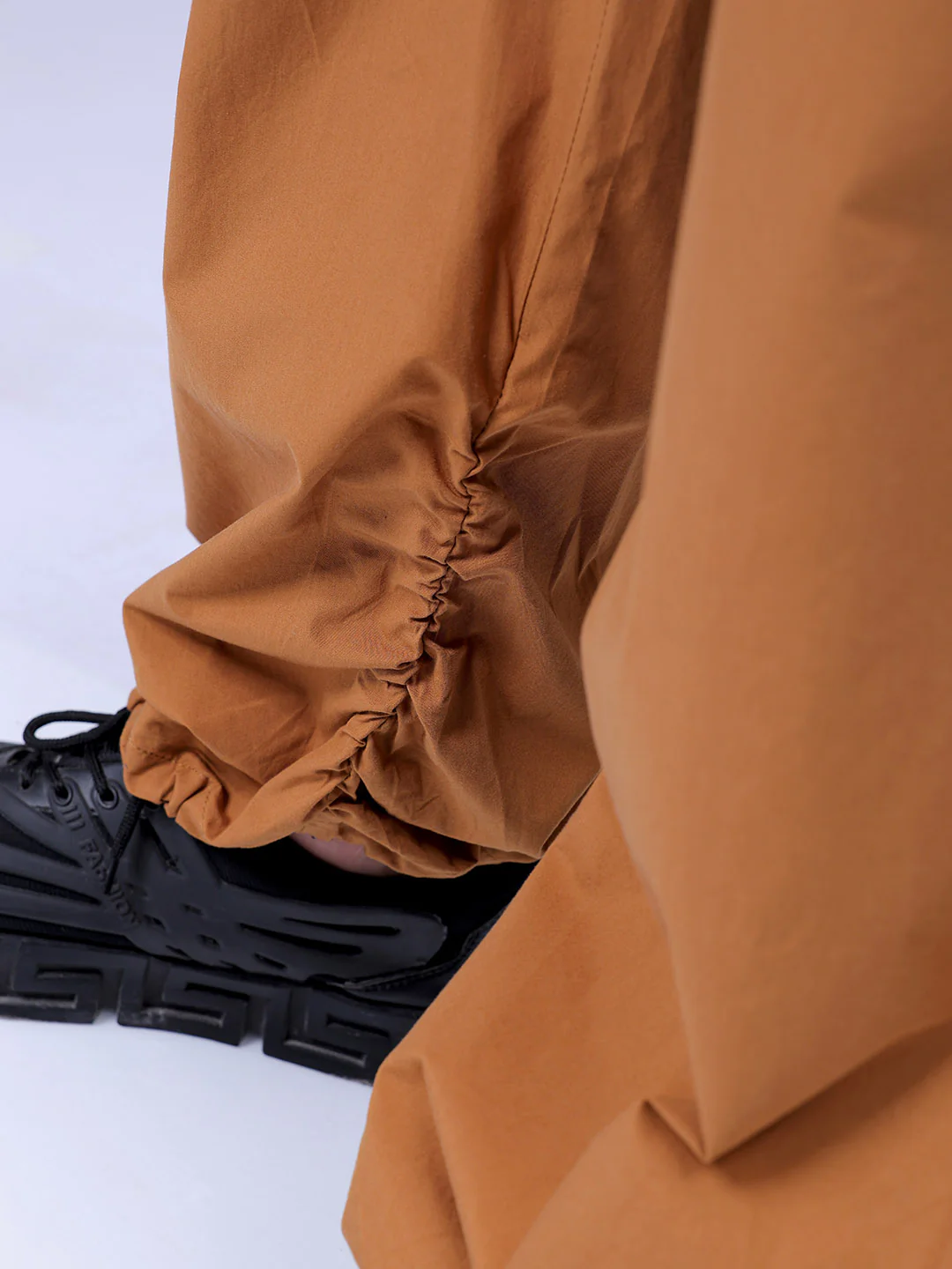 Men's Dark Mustard Relaxed Fit Solid Utility Jogger - Image 9
