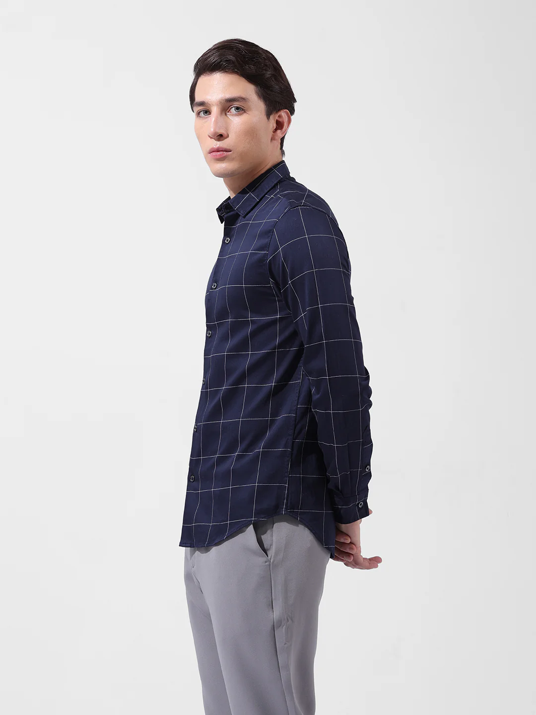 Men's Navy Blue Slim Fit Checked Casual Shirt - Image 2