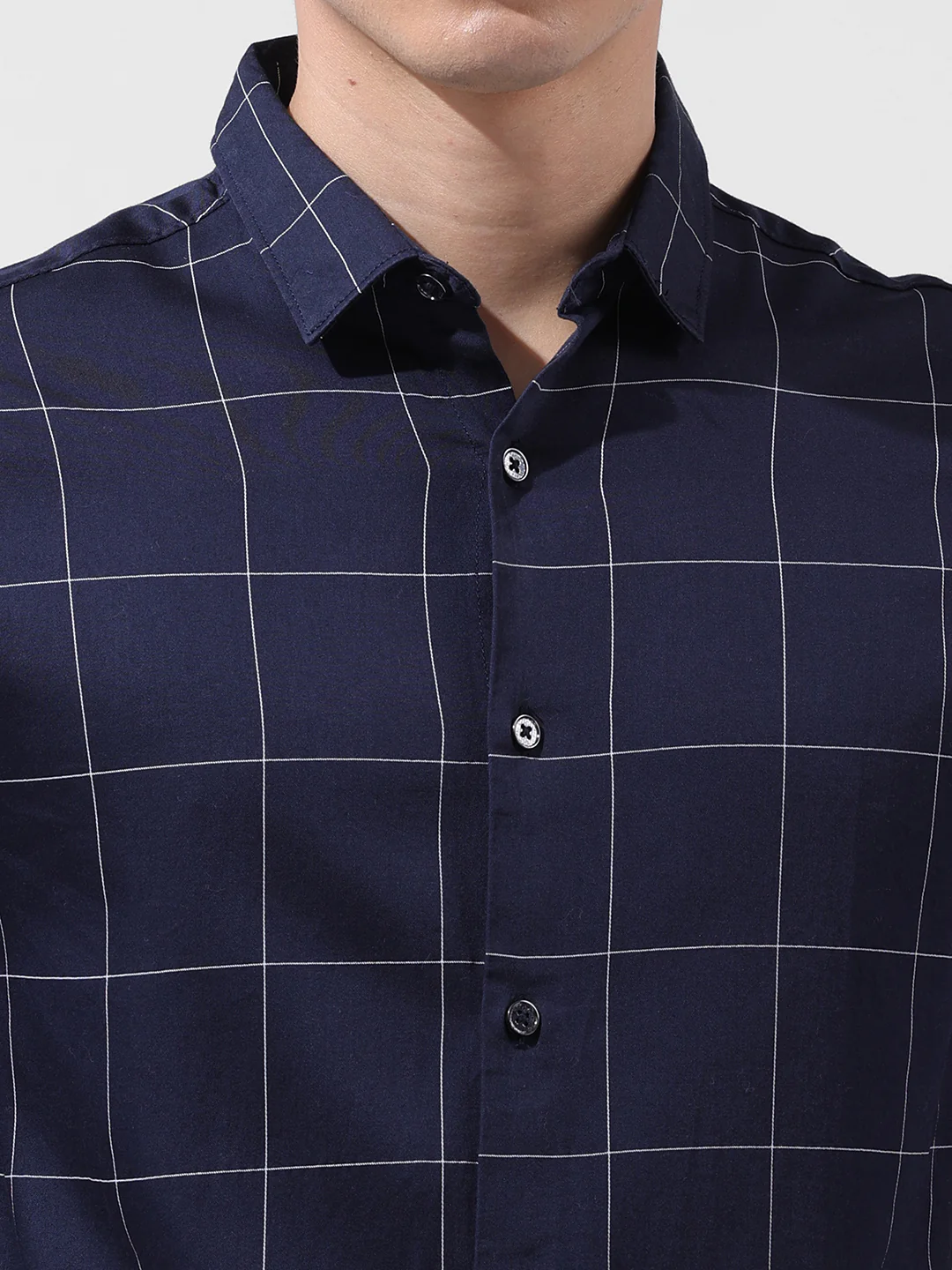 Men's Navy Blue Slim Fit Checked Casual Shirt - Image 5