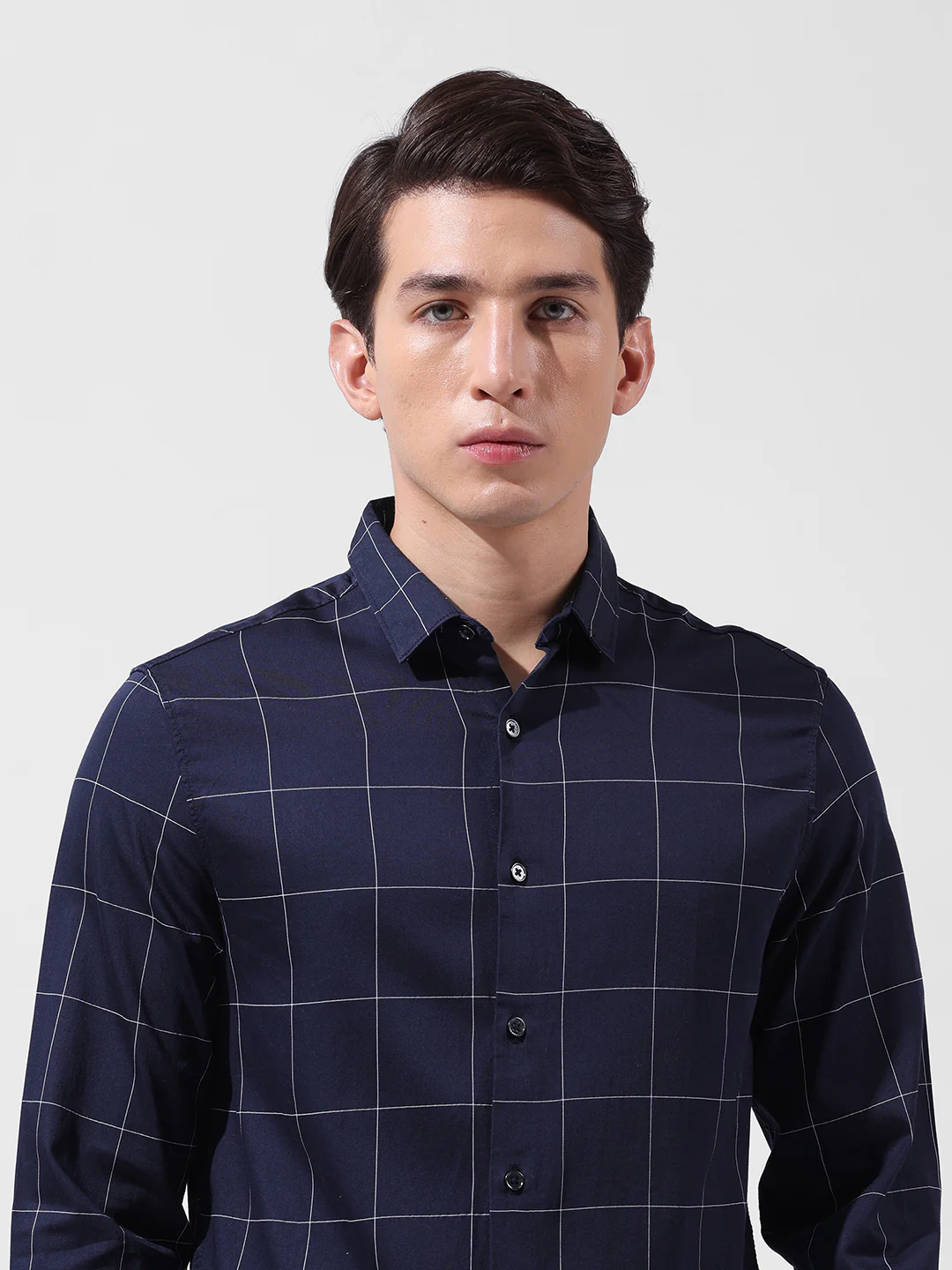 Men's Navy Blue Slim Fit Checked Casual Shirt - Image 6