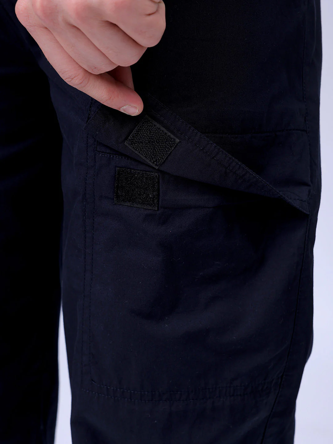 Men's Navy Loose Fit Solid Casual Jogger - Image 8