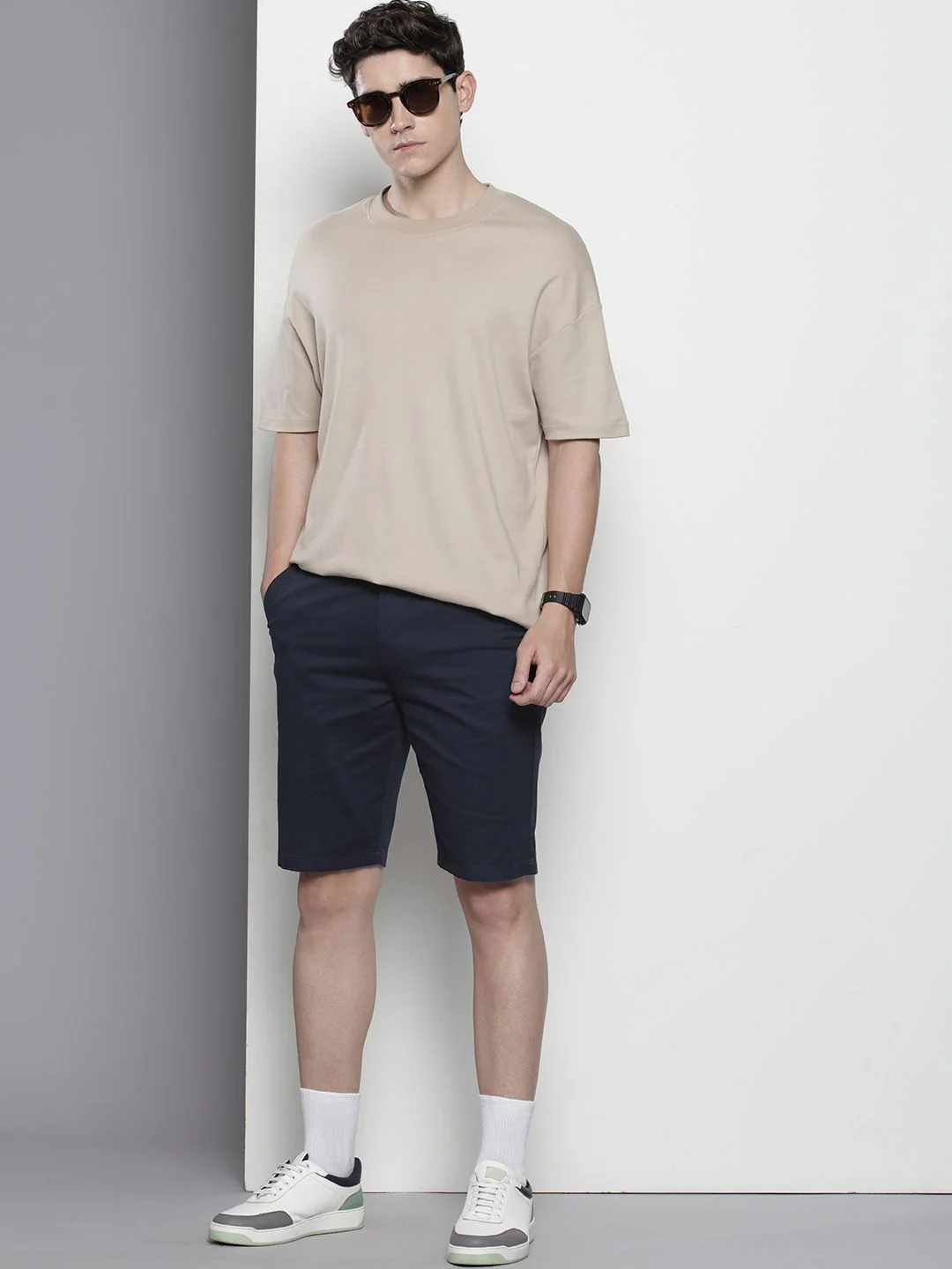 Men's Navy Regular Fit Solid Casual Shorts - Image 2