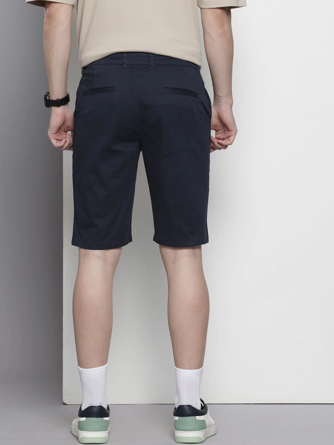 Men's Navy Regular Fit Solid Casual Shorts - Image 4