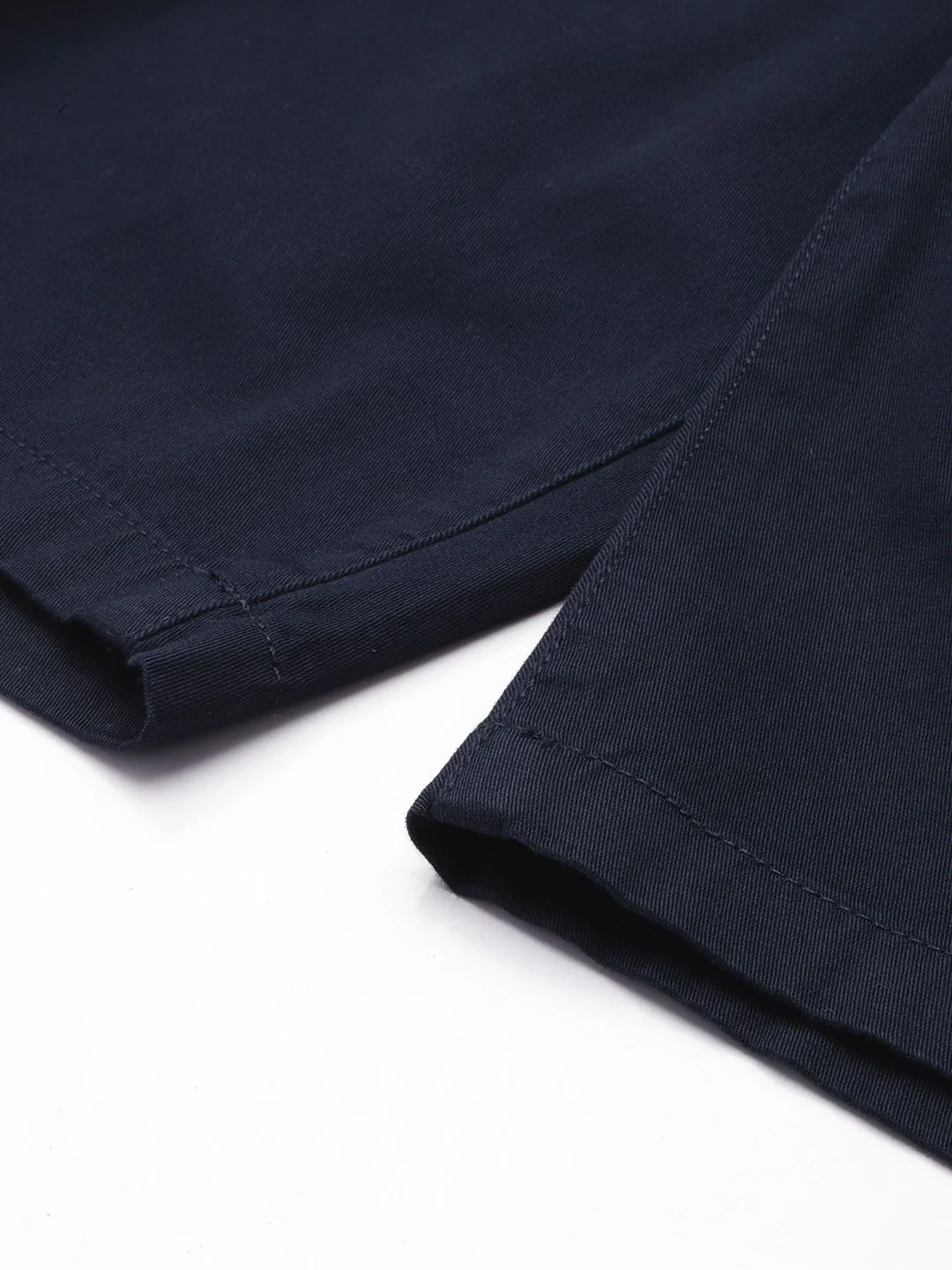 Men's Navy Regular Fit Solid Casual Shorts - Image 6
