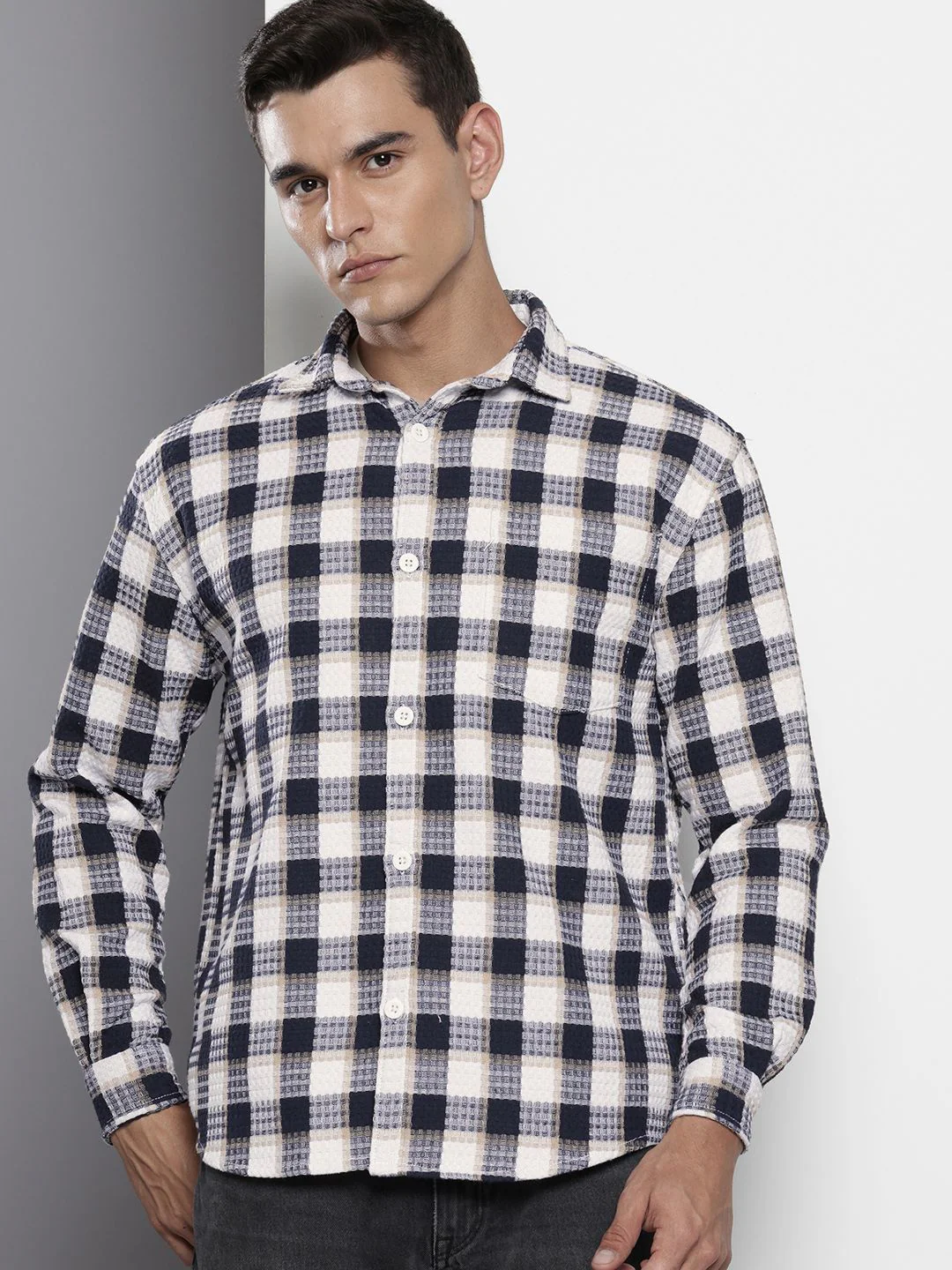 Men's Navy Relaxed Fit Checkered Textured Shirt - Image 2