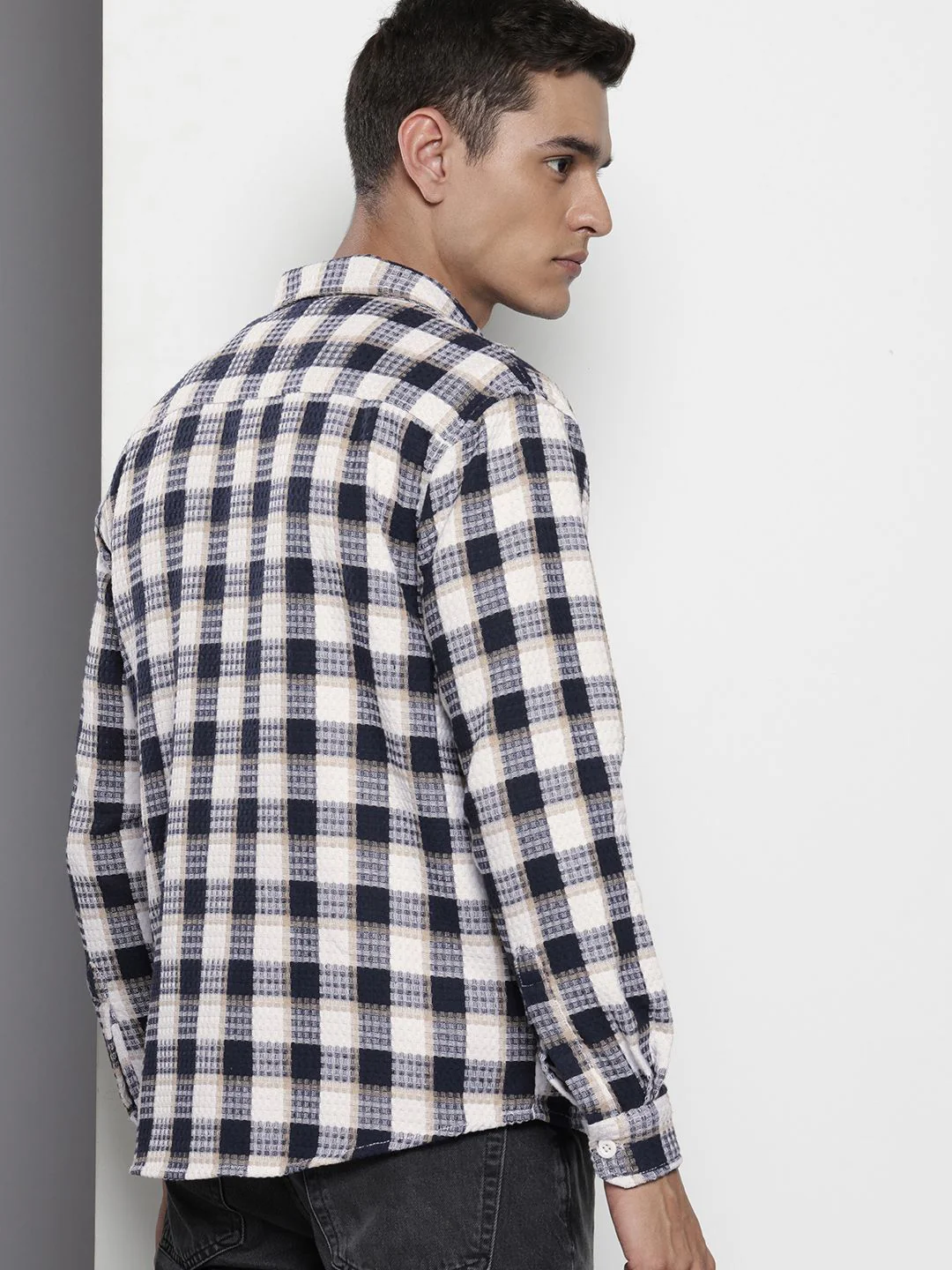 Men's Navy Relaxed Fit Checkered Textured Shirt - Image 6