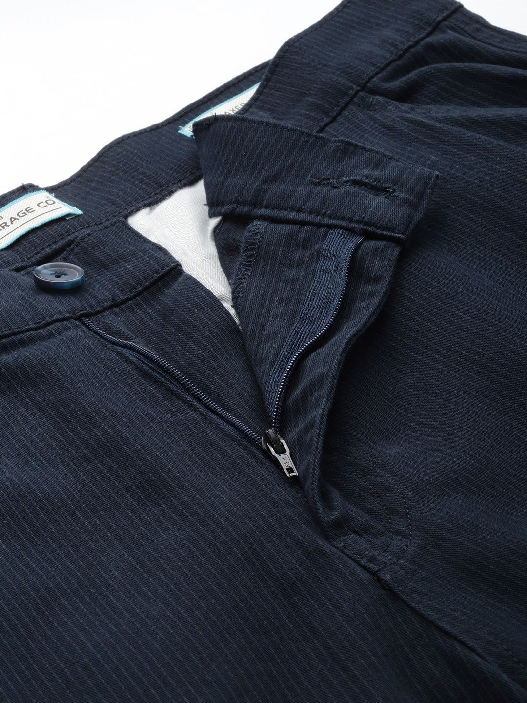 Men's Navy Relaxed Fit Geometric Print Utility Cargo - Image 5