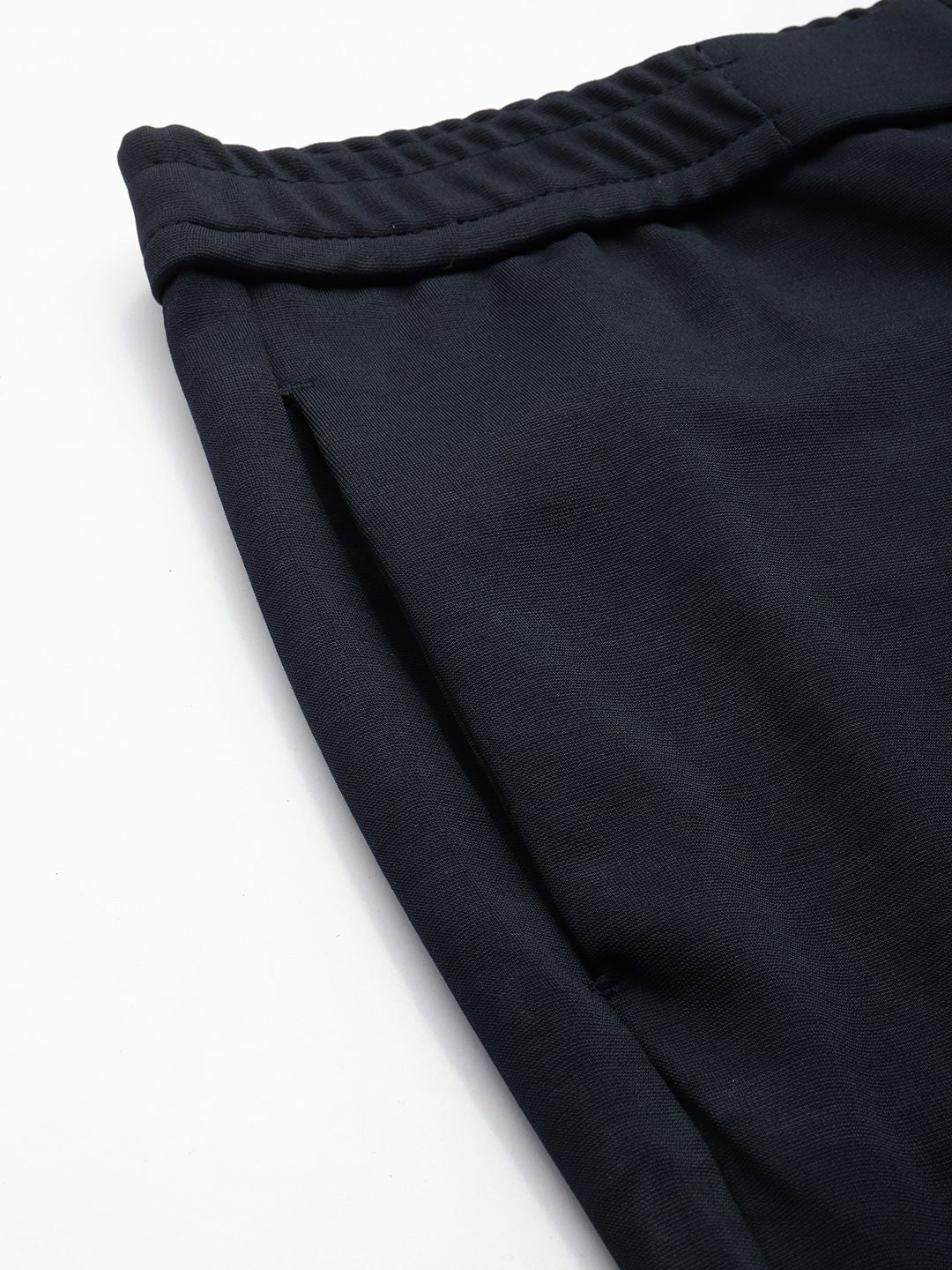 Men's Midnight Navy Relaxed Fit Solid Casual Chinos - Image 5