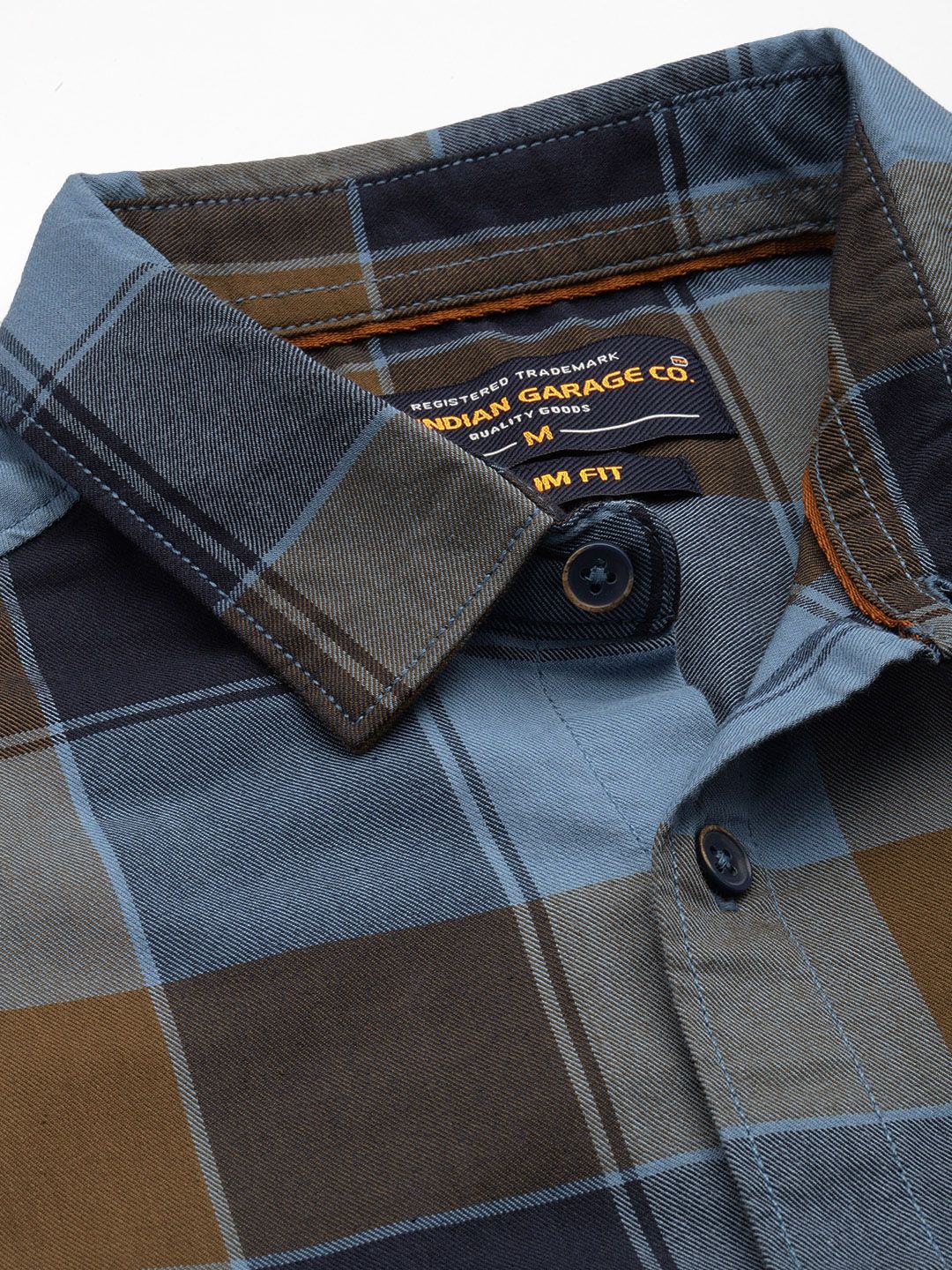 Men's Navy Blue Slim Fit Checked Casual Shirt - Image 3