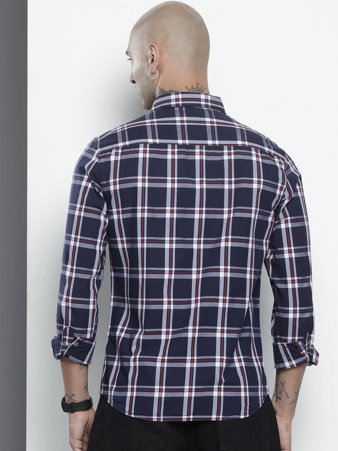 Men's Navy Blue Slim Fit Checked Casual Shirt - Image 3