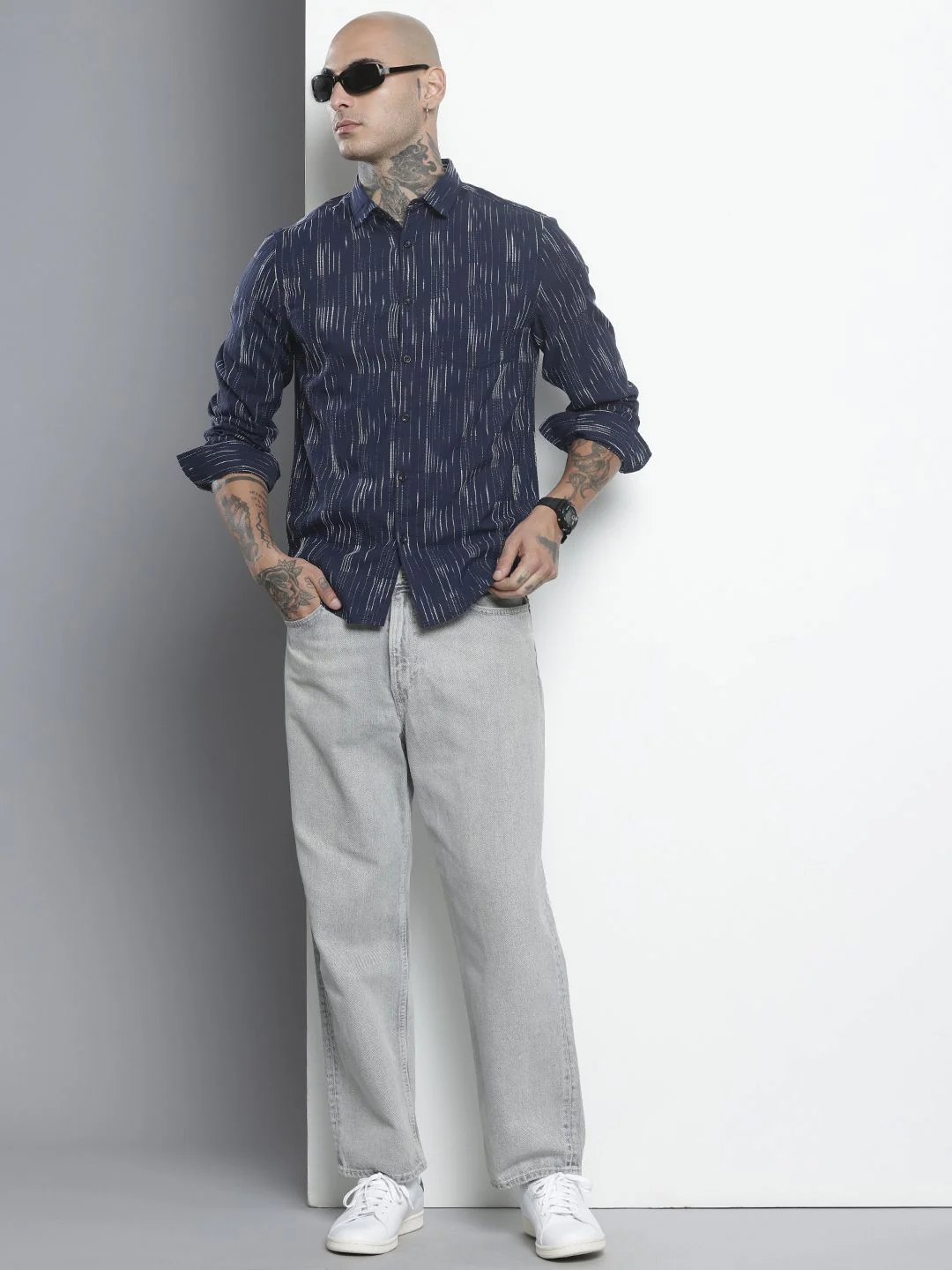 Men's Navy Slim Fit Striped Casual Shirt - Image 4