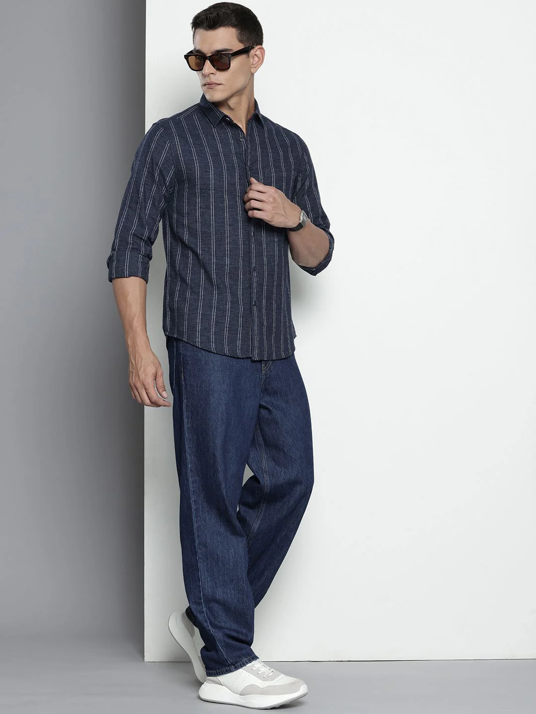 Men's Blue Blue Slim Fit Striped Casual Shirt - Image 4