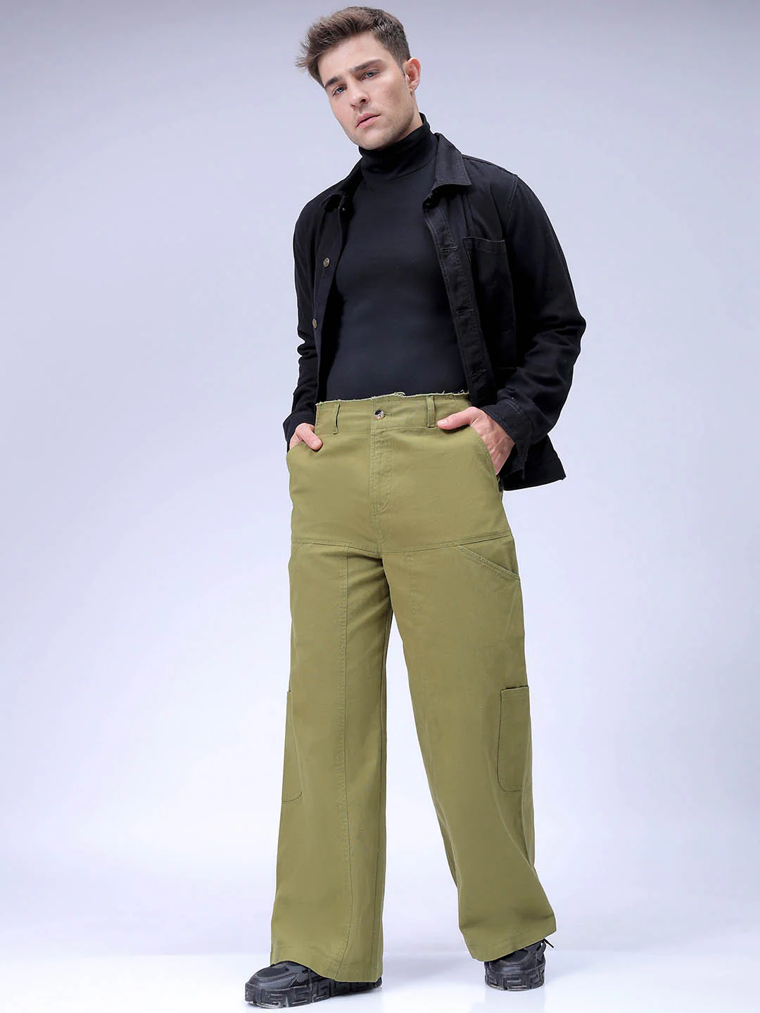 Men's Sea Kelp Wide Leg Fit Solid Utility Trouser - Image 4