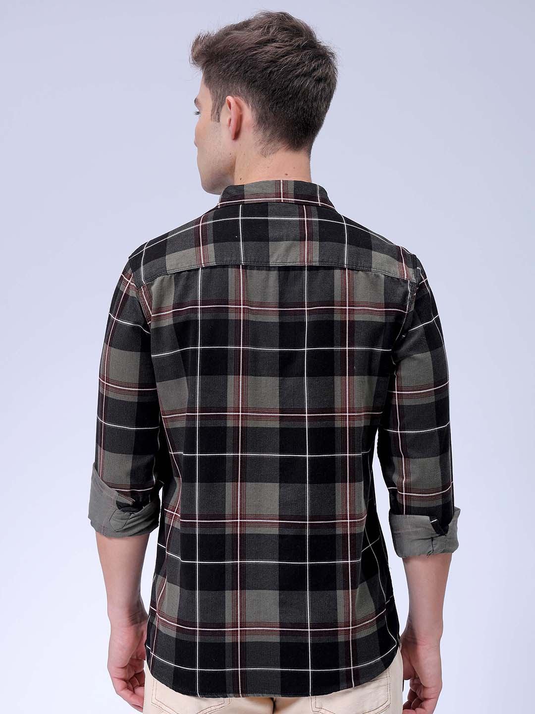 Men's Olive Regular Fit Solid Casual Shirt - Image 5