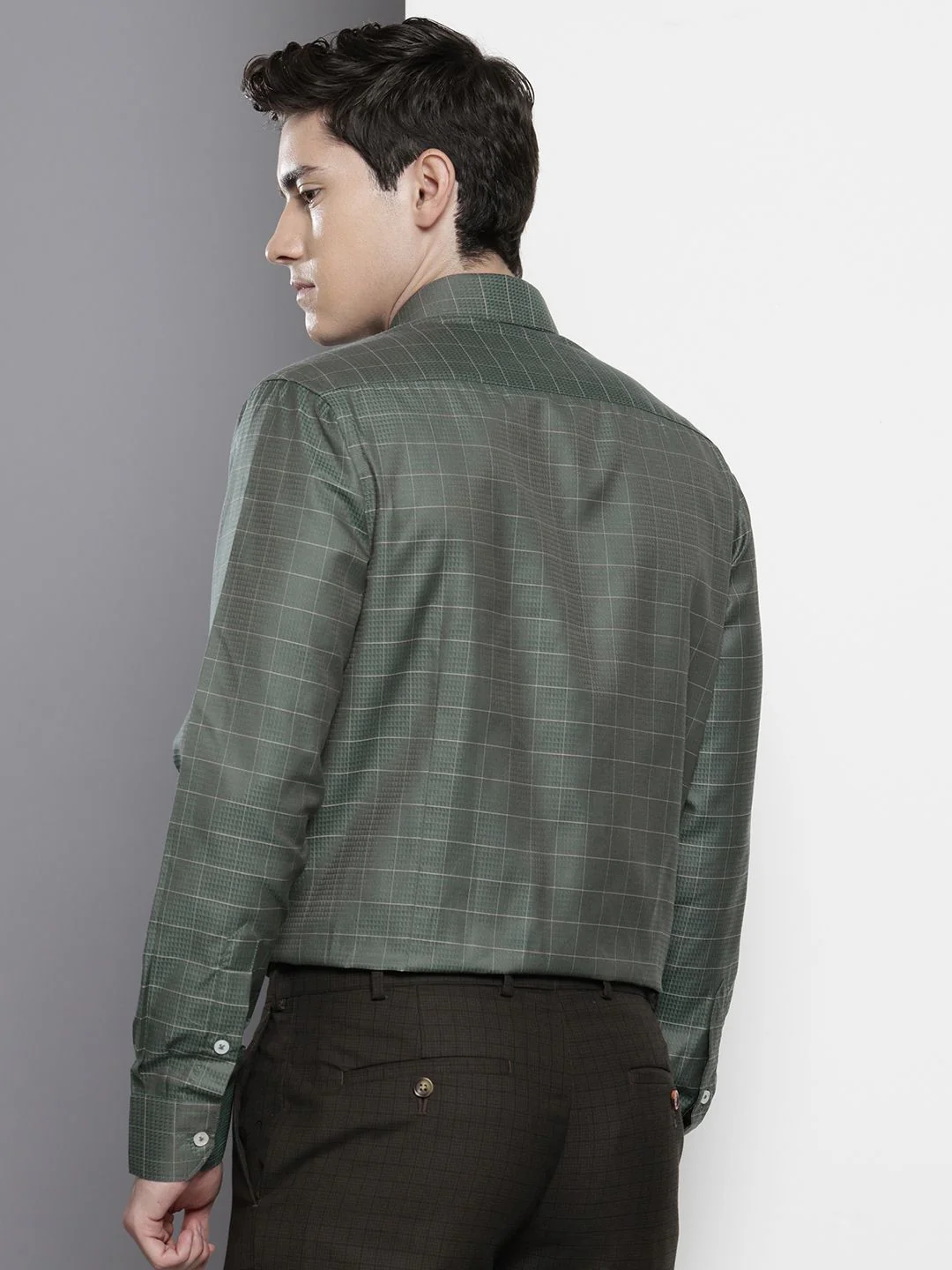 Men's Olive Slim Fit Checked Formal Shirt - Image 3