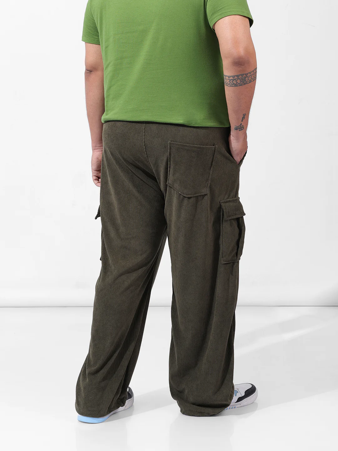 Men's Olive Loose Cargo Utility Joggers - Image 4