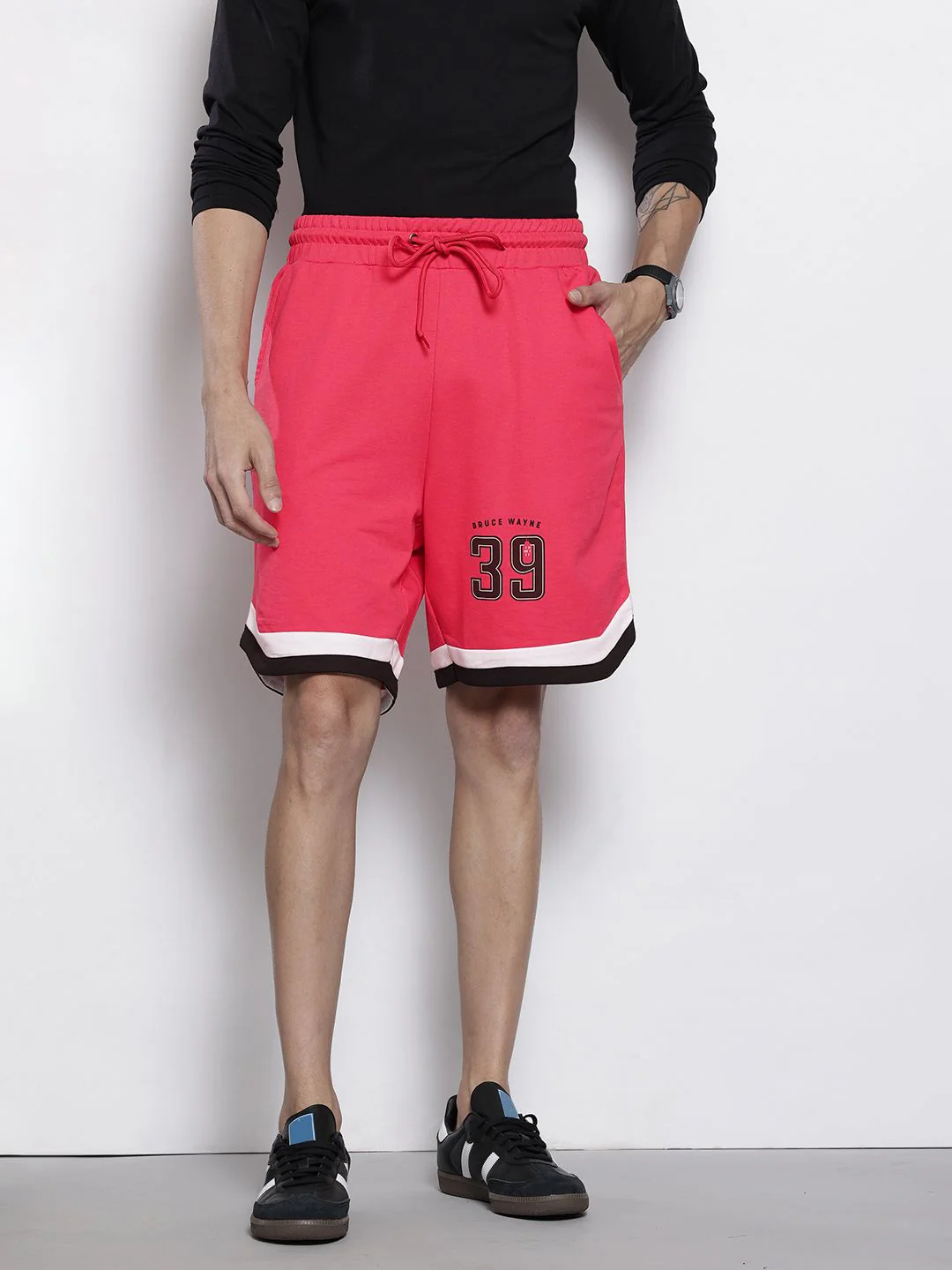 Men's Varsity Print Loose Fit Shorts - Image 3