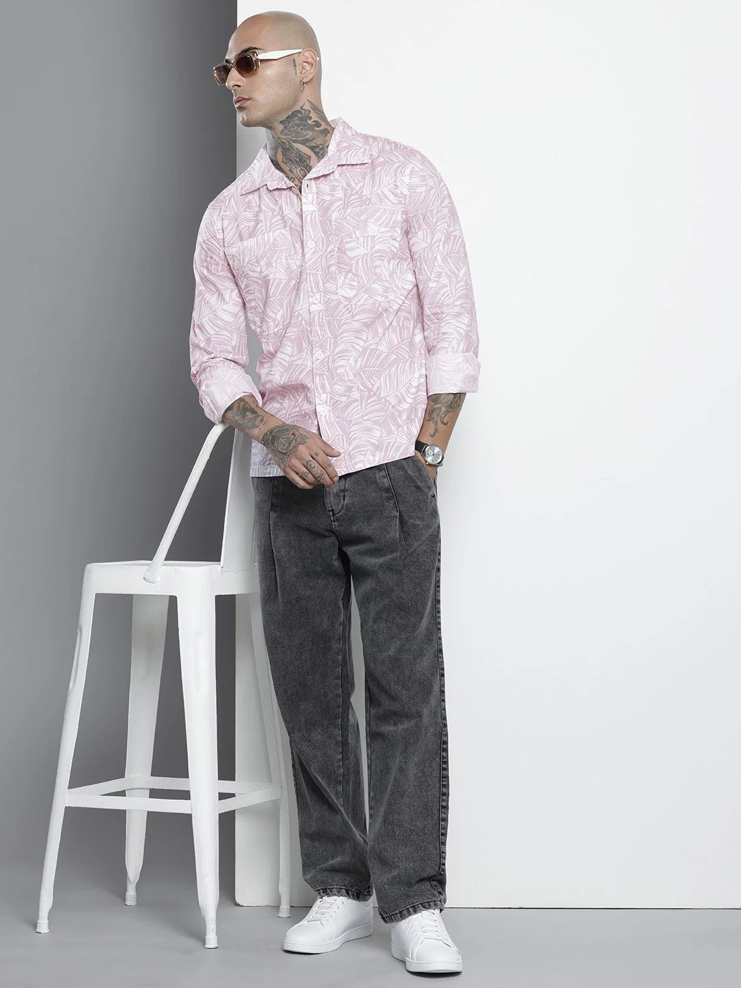 Men's Baby Pink Regular Fit Printed Casual Shirt - Image 4