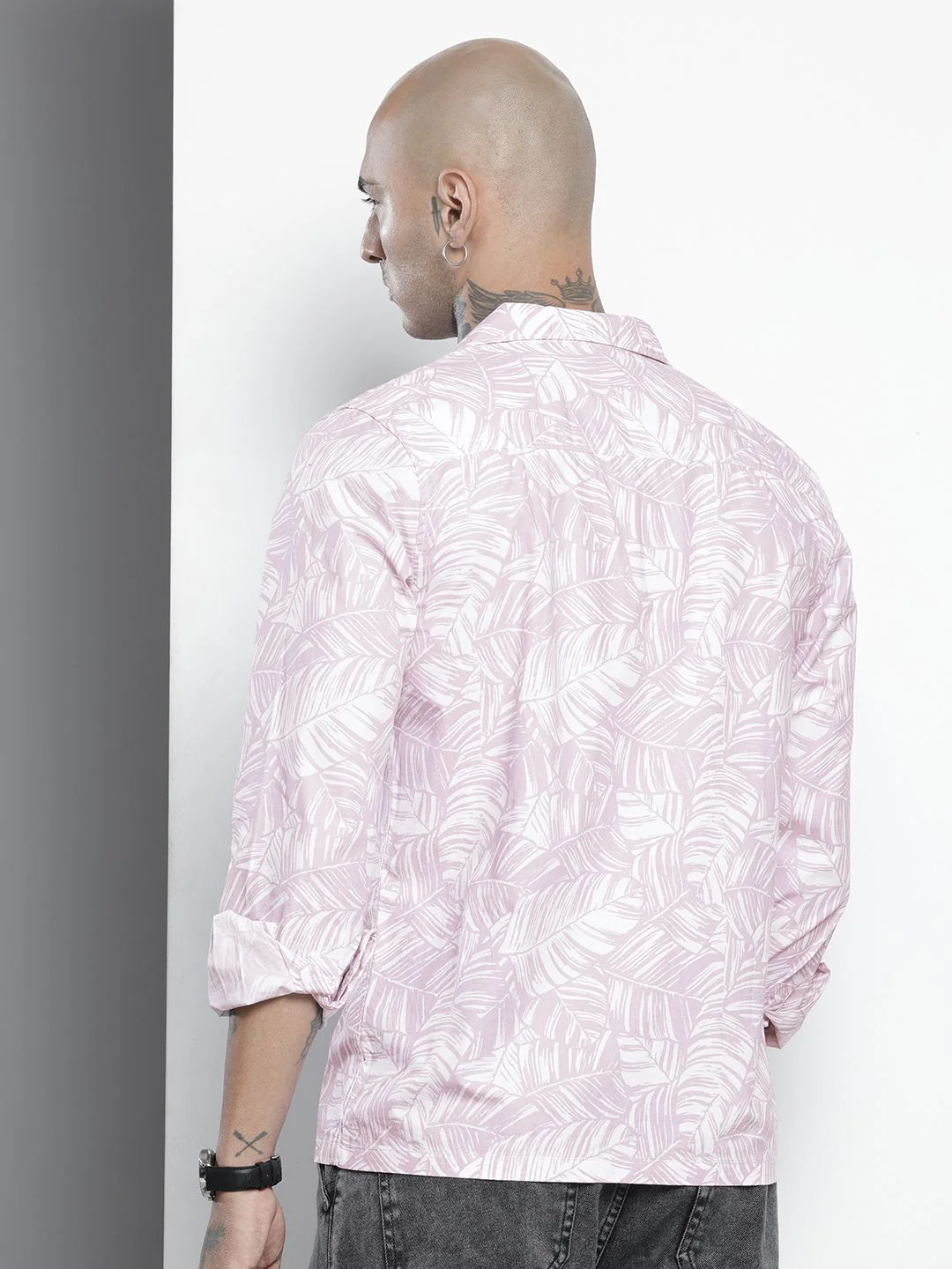 Men's Baby Pink Regular Fit Printed Casual Shirt - Image 5