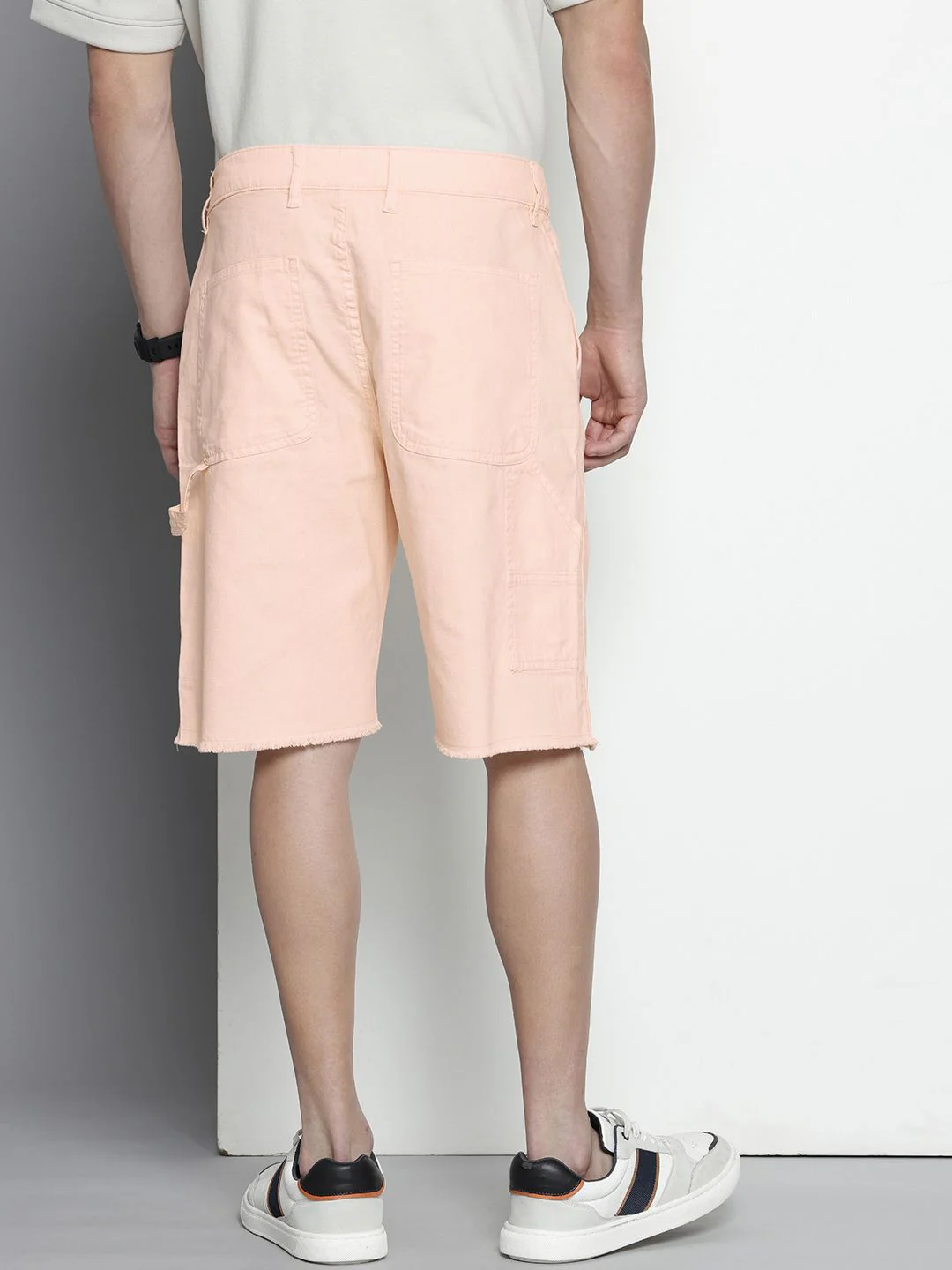 Men's Mellow Peach Relaxed Fit Solid Utility Shorts - Image 4