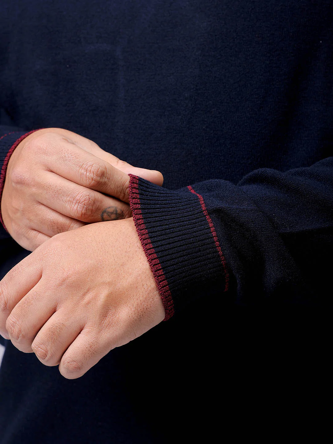 Men's Plus Fit Solid Crew Neck Sweater - Image 7