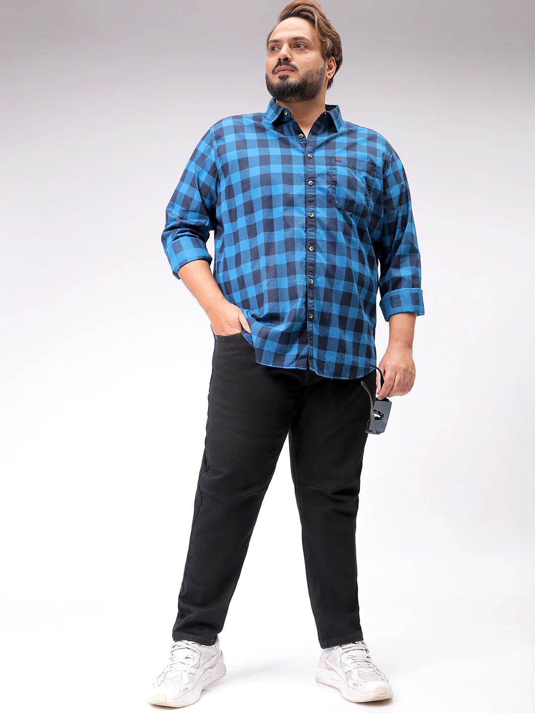 Men's Black Carrot Fit Casual Jeans - Image 2